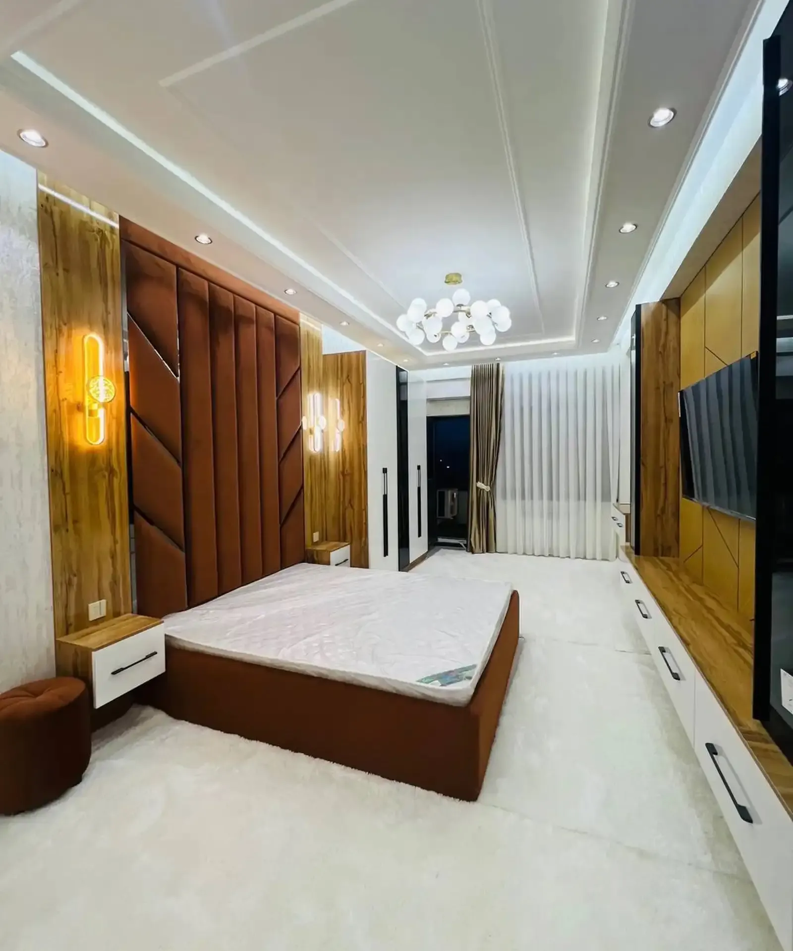4-комн. квартира, 14 этаж, 115 м², Сино