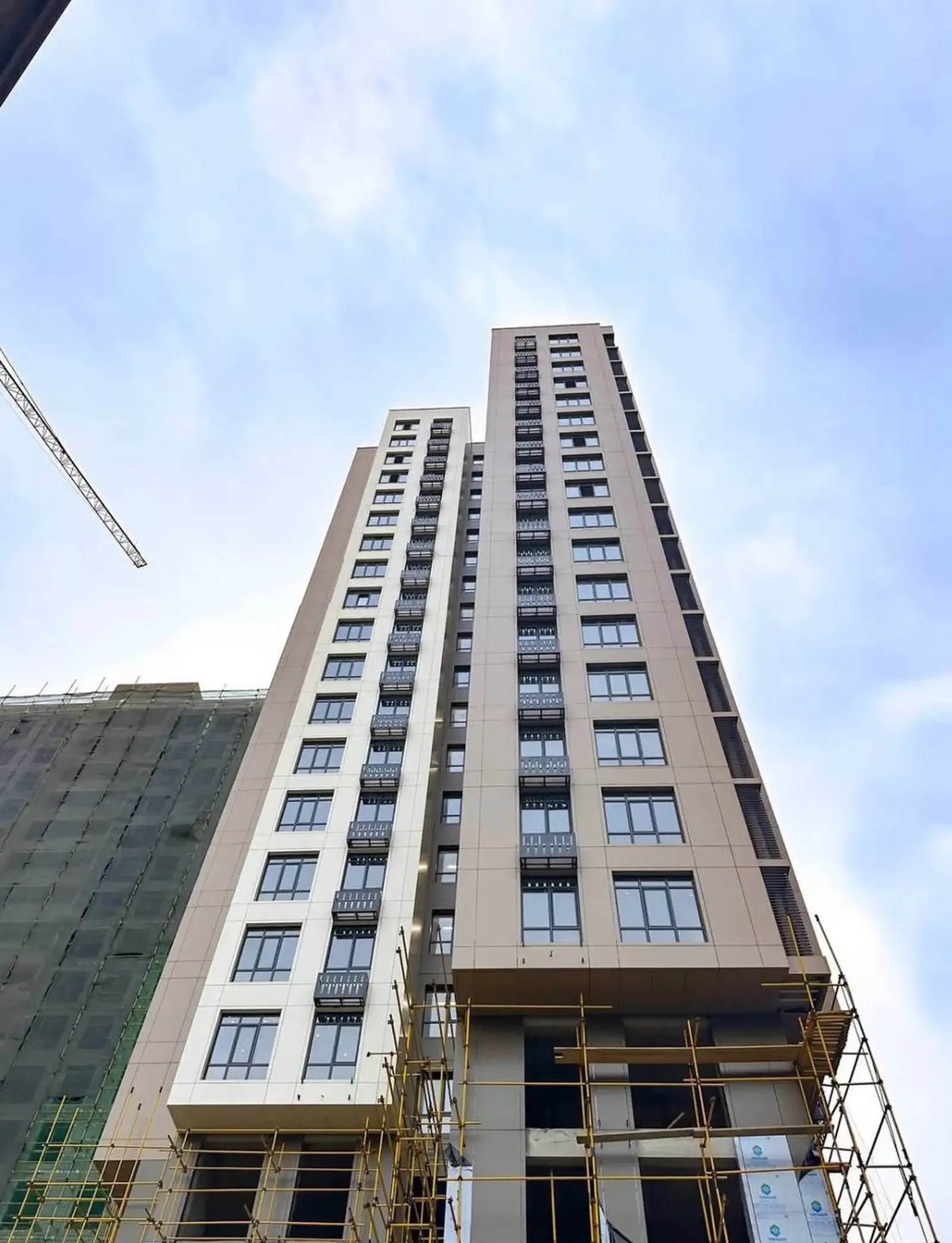 3-комн. квартира, 16 этаж, 100 м², И.Сомони, Спартак, Сити Парк
