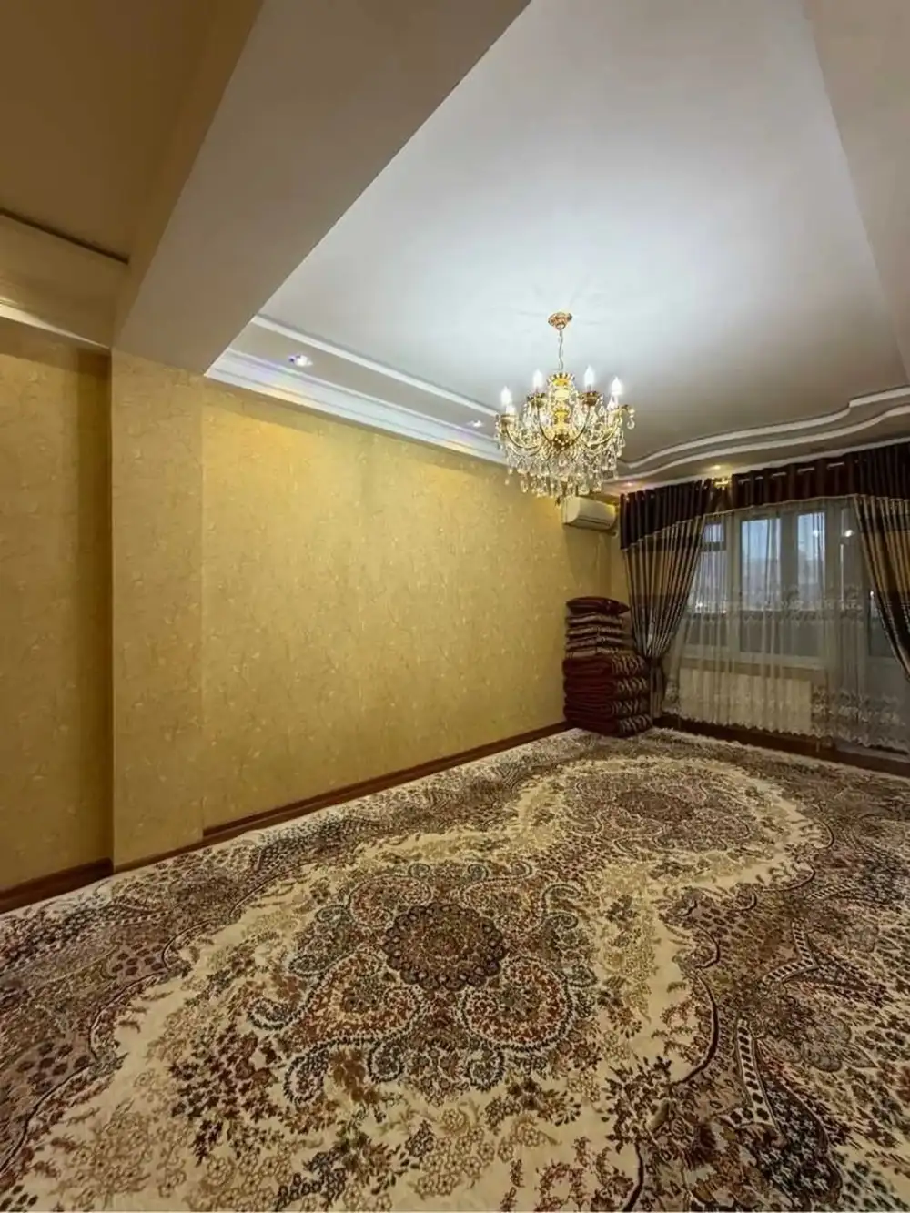 3-комн. квартира, 5 этаж, 120м², Сино, 84 мкр