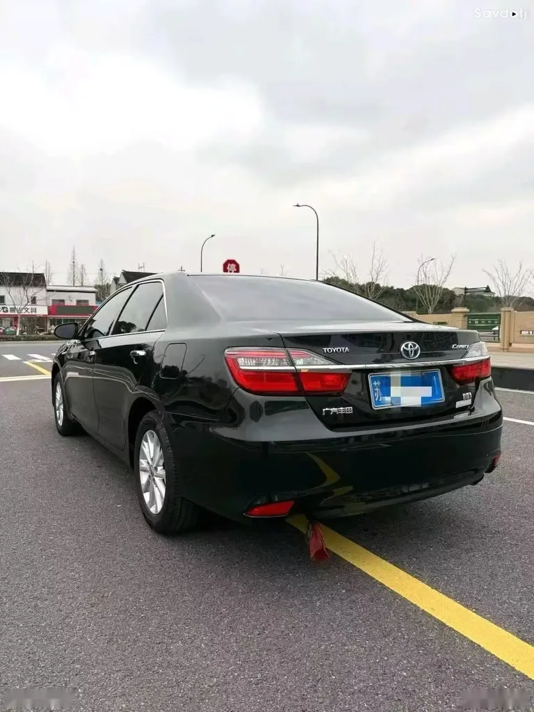 Toyota Camry, 2017