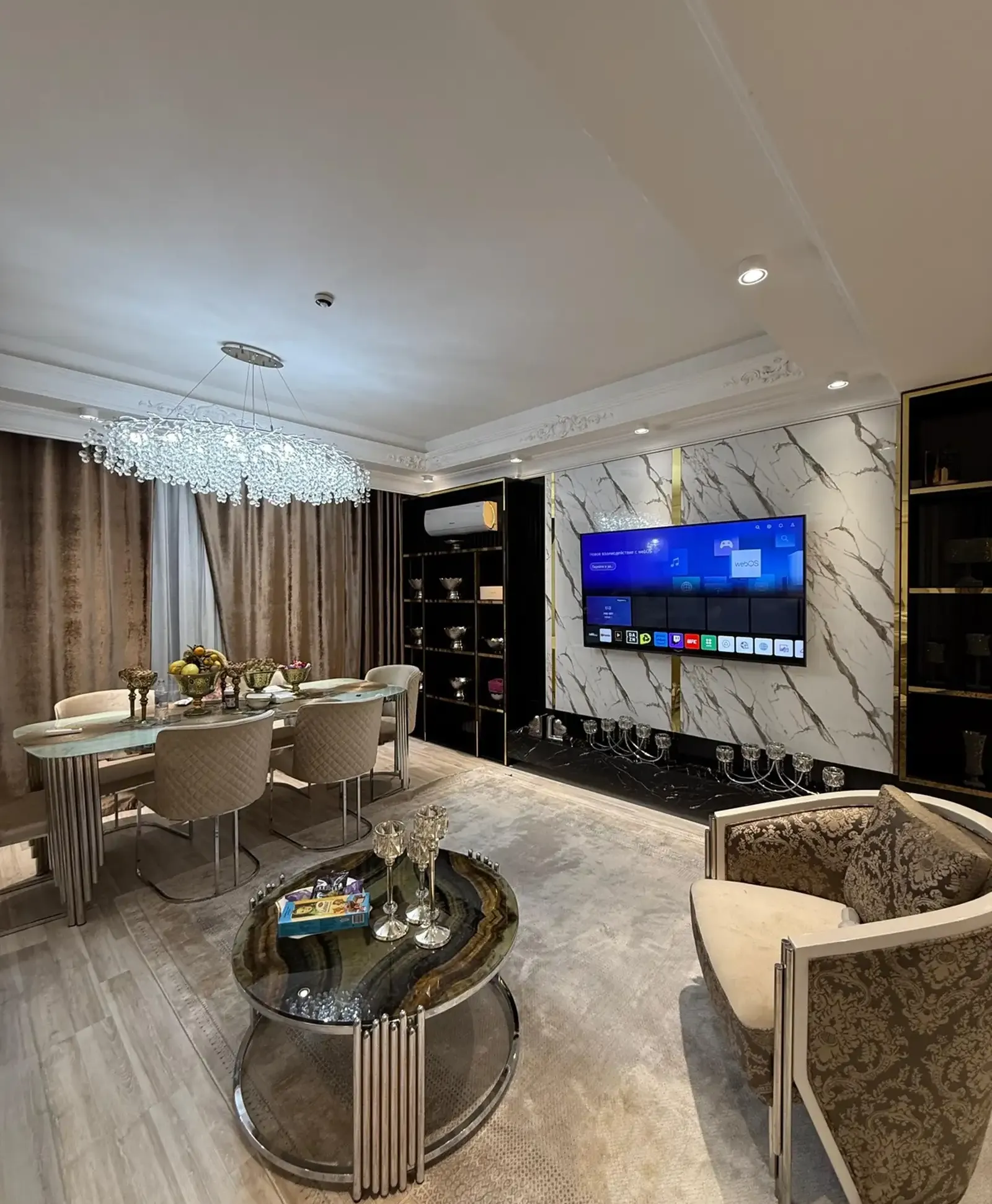 3-комн. квартира, 16 этаж, 216 м², Славянский. Улица Пушкина