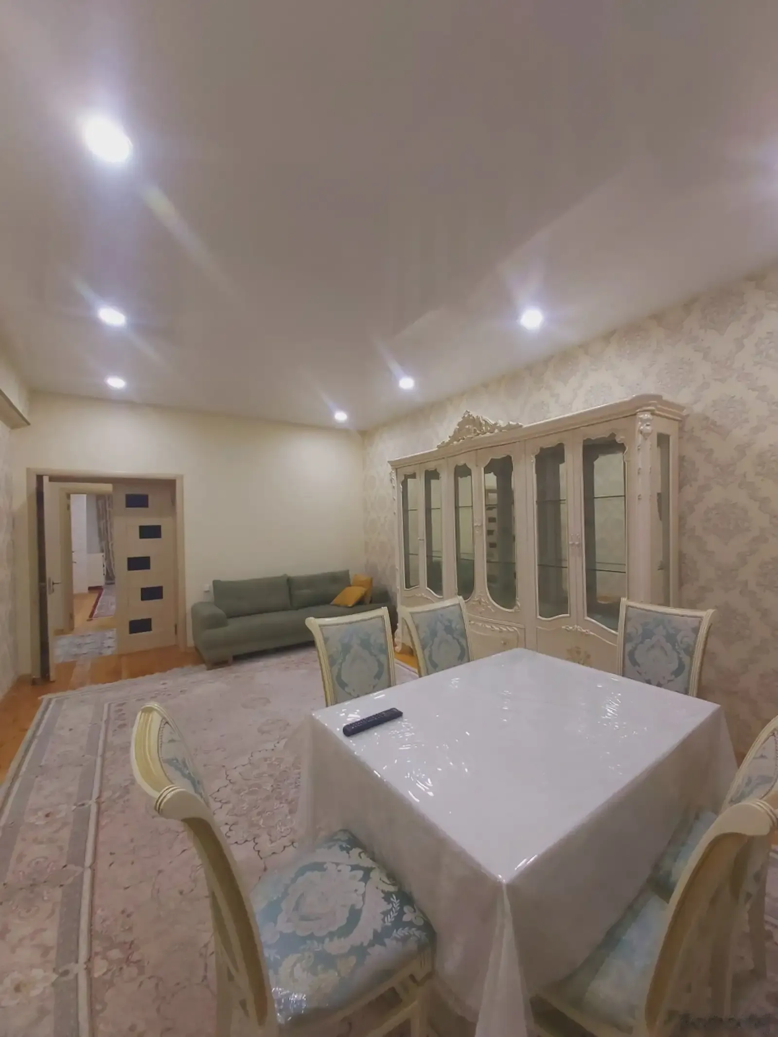 3-комн. квартира, 4 этаж, 100м², 19 микрорайон