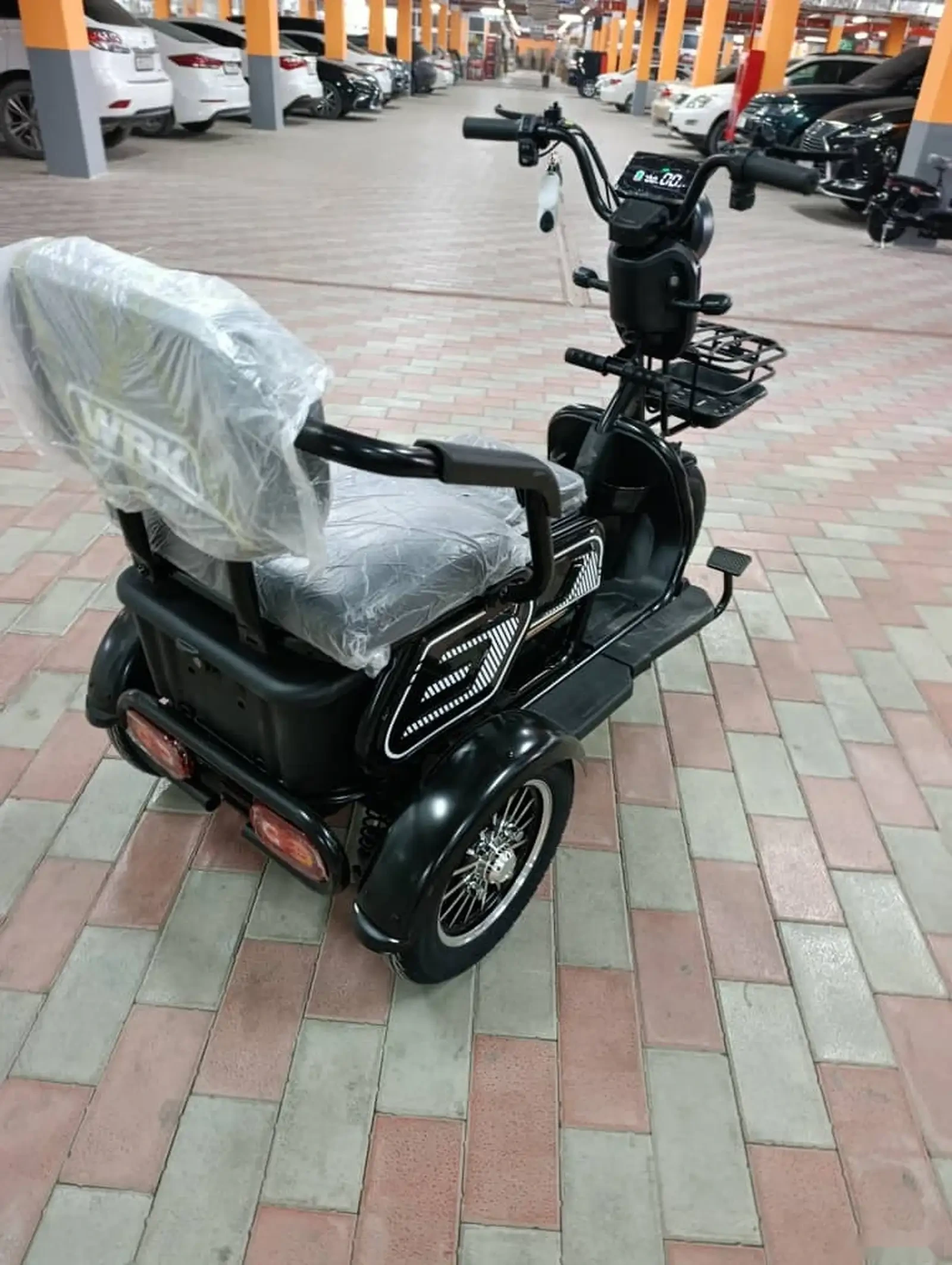 Трёхколёсный скутер — фото 3