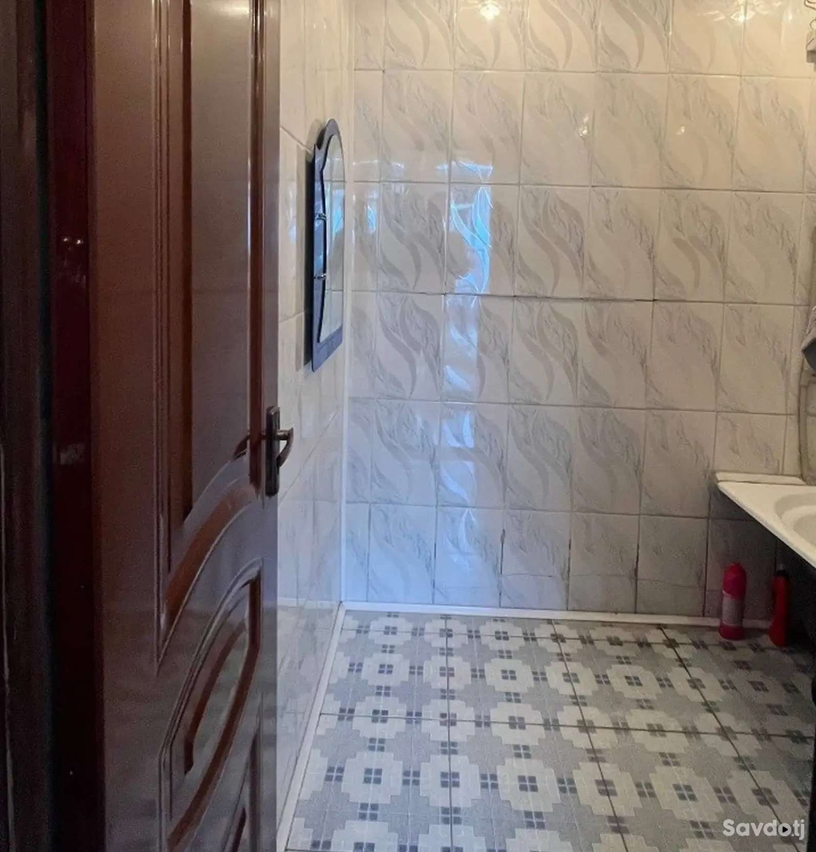 2-комн. квартира, 1 этаж, 52 м², сино