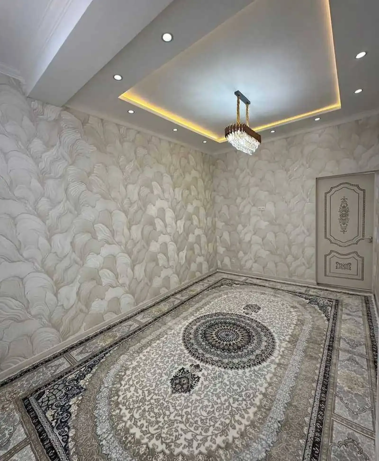 2-комн. квартира, 13 этаж, 58 м², Профсоюз