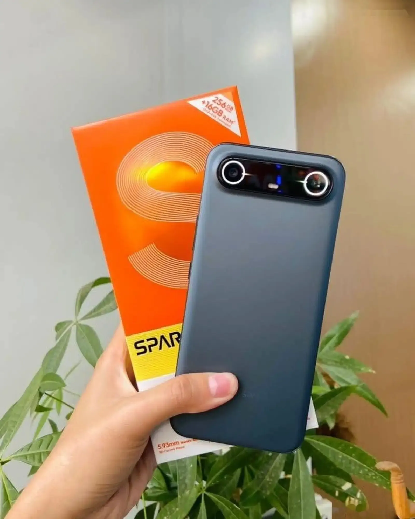 Tecno Spark Slim 16/256Gb 5160Мач