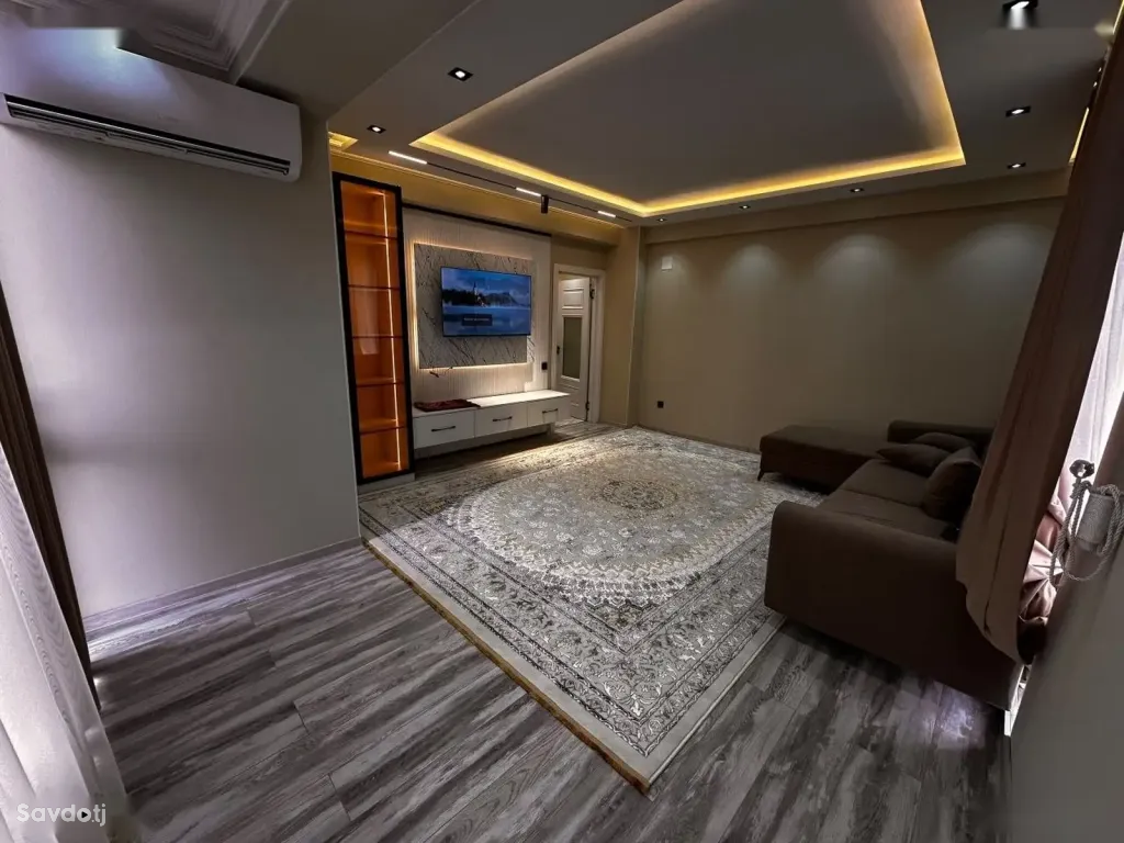 3-комн. квартира, 2 этаж, 80м², Сино