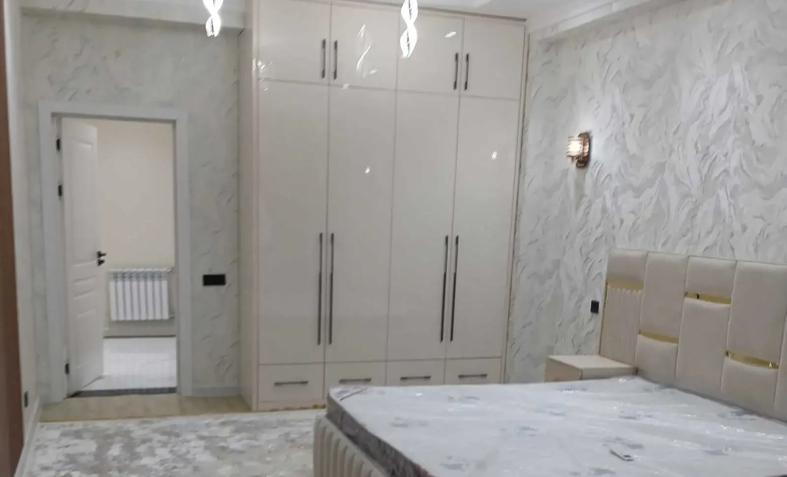 2-комн. квартира, 4 этаж, 105 м², И. Сомони