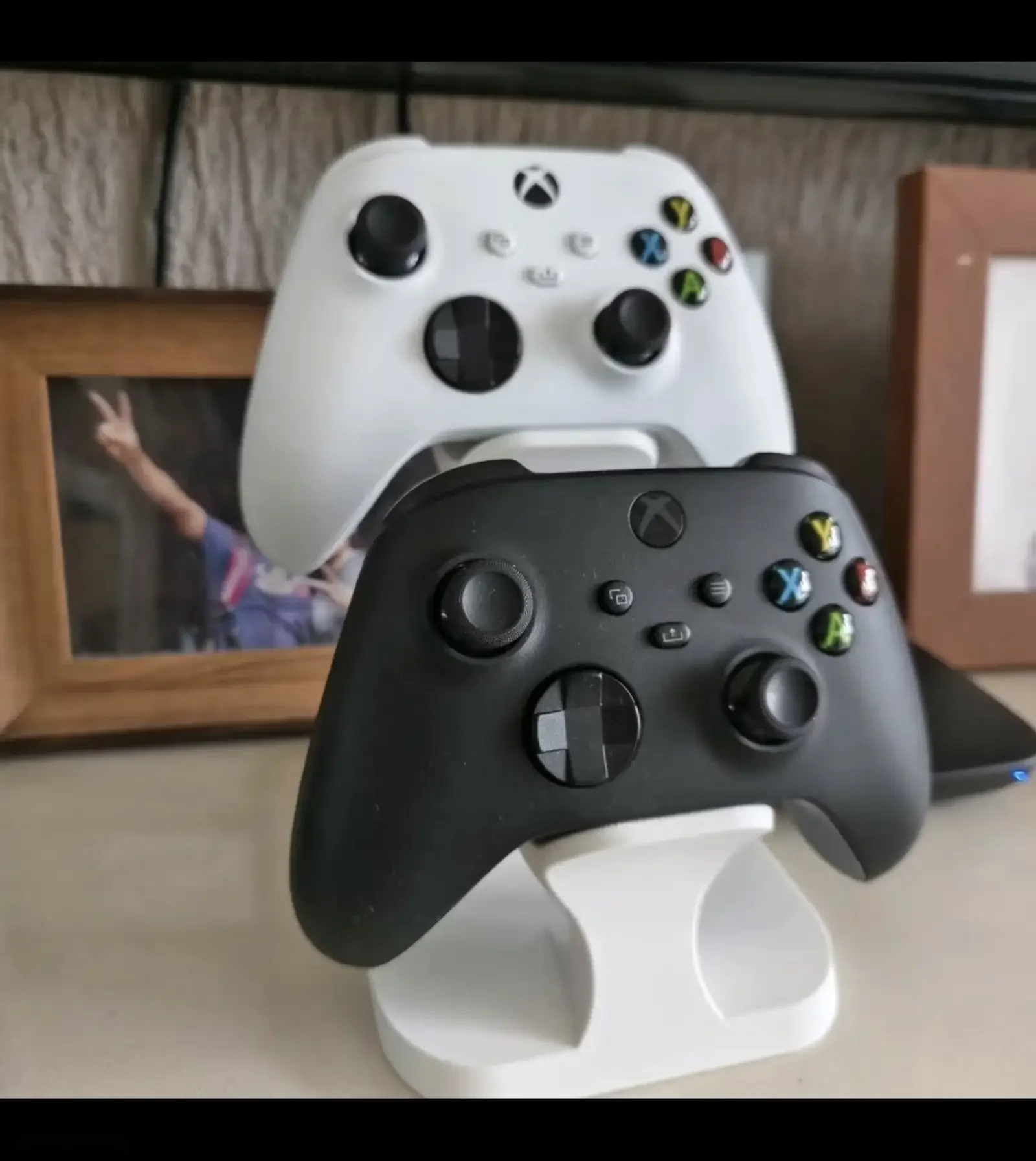 Держатель для джостика ps5/ps4 — фото 3
