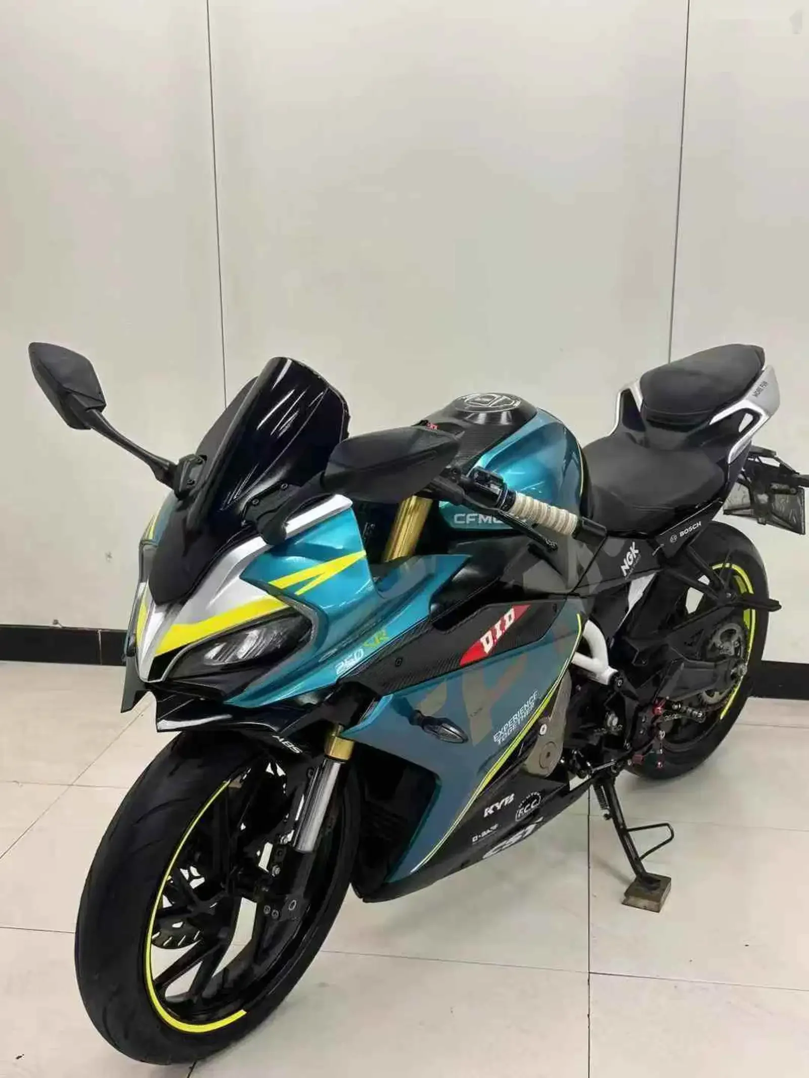 Мотоцикл CFmoto SR250 на заказ — фото 3