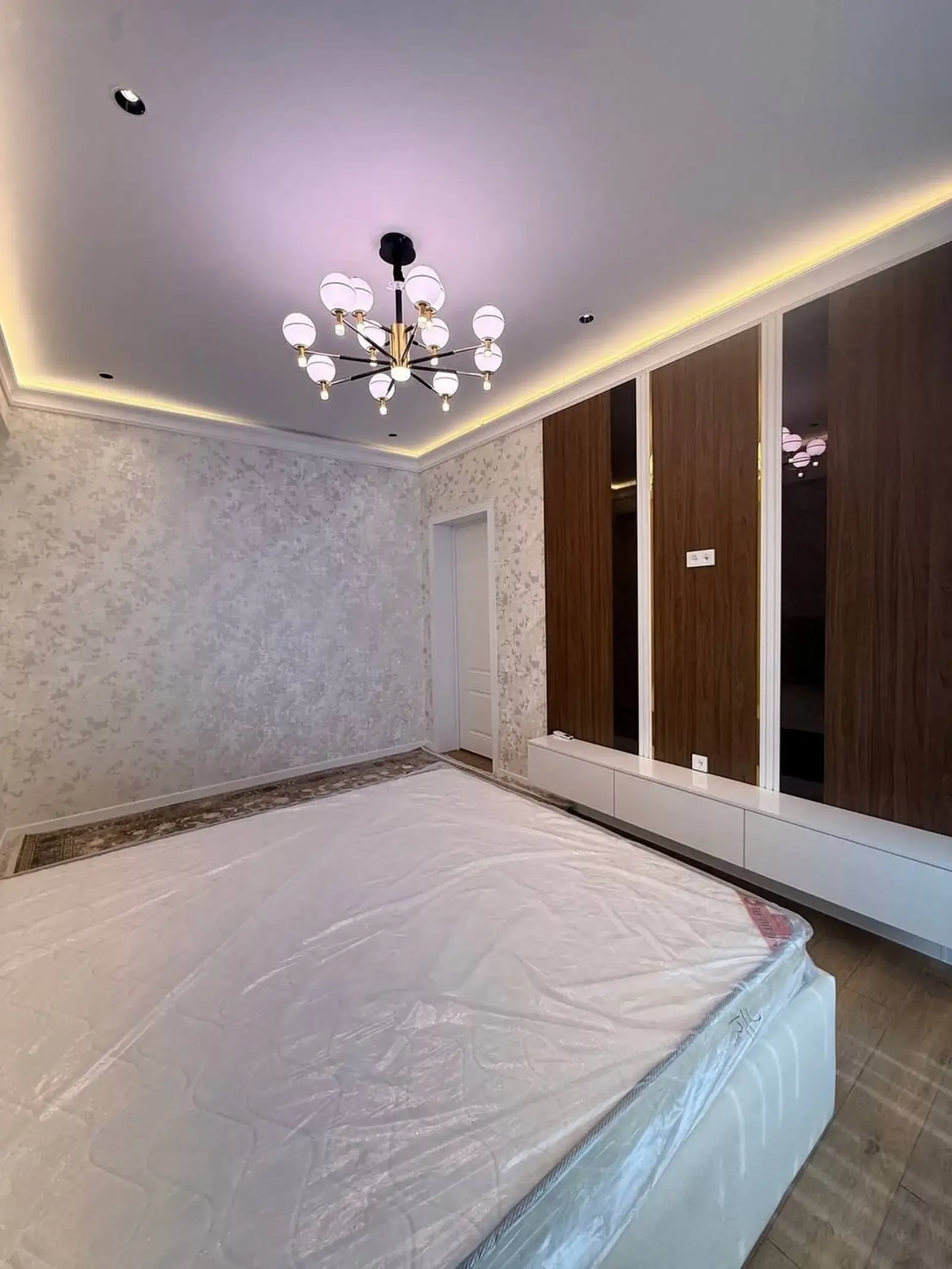 3-комн. квартира, 17 этаж, 92 м², Сино 104 мкр — фото 8