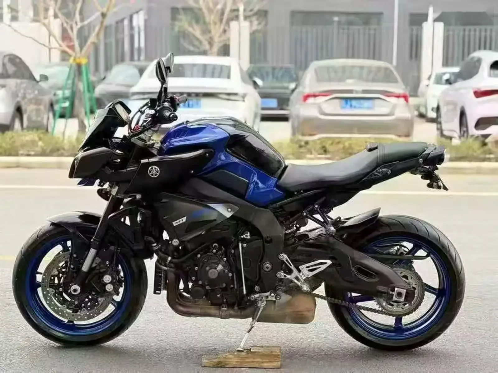 Мотоцикл Yamaha MT-10 — фото 4