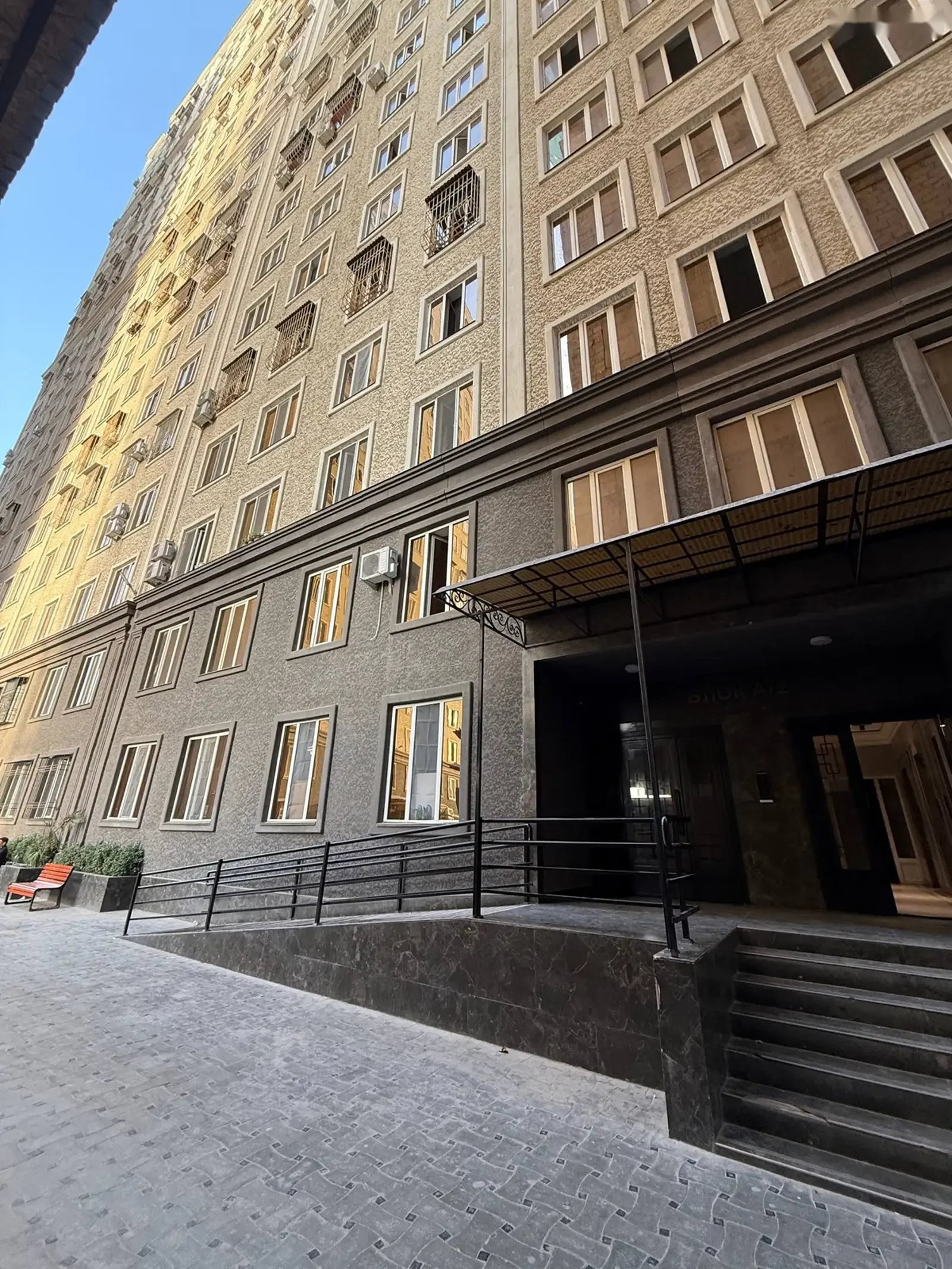 2-комн. квартира, 5 этаж, 79 м², Сино, Караболо, Масчиди Исмолия — фото 4