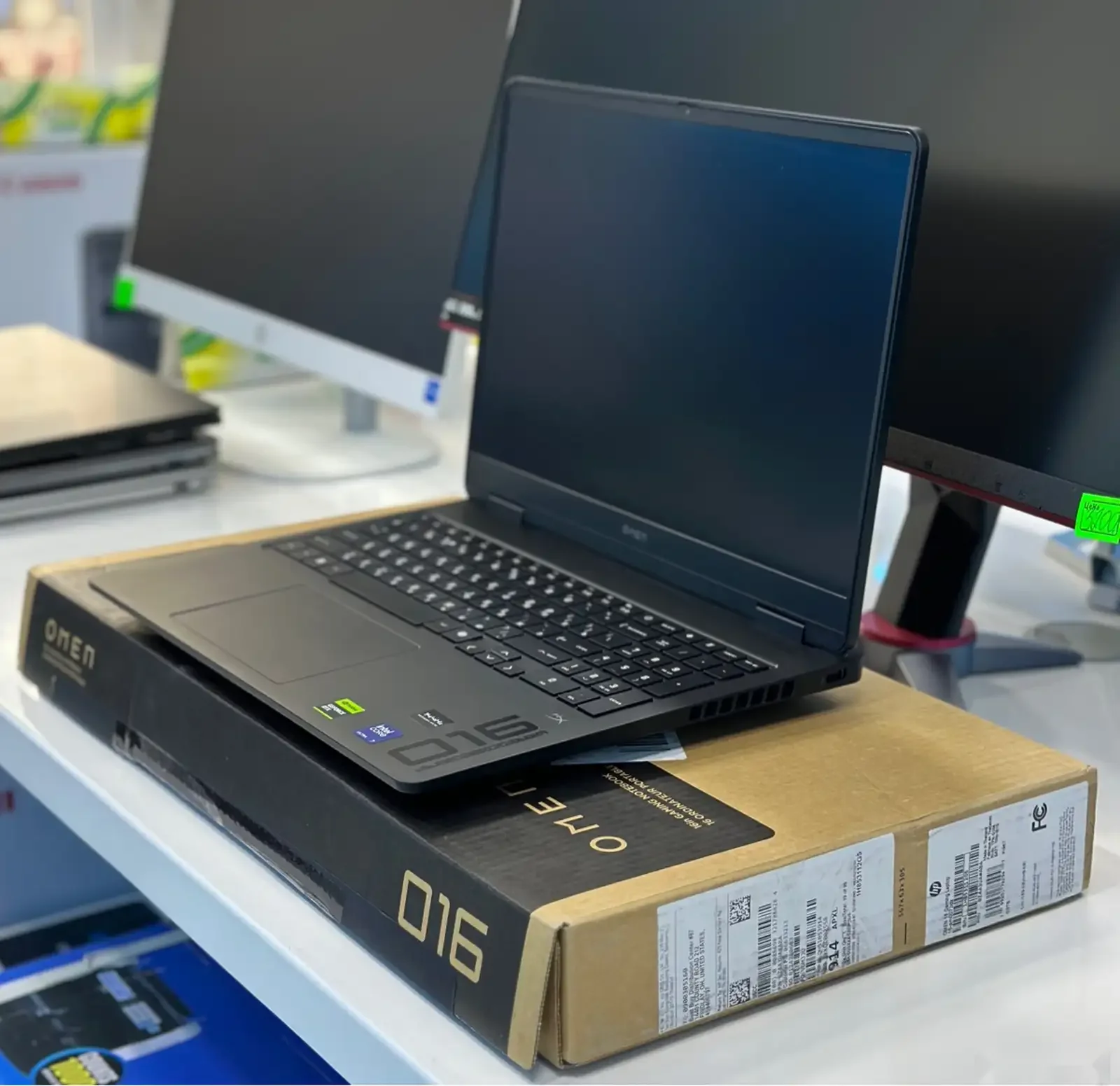 Ноутбук Hp Omen Ultra 7 RTX5060 — фото 3