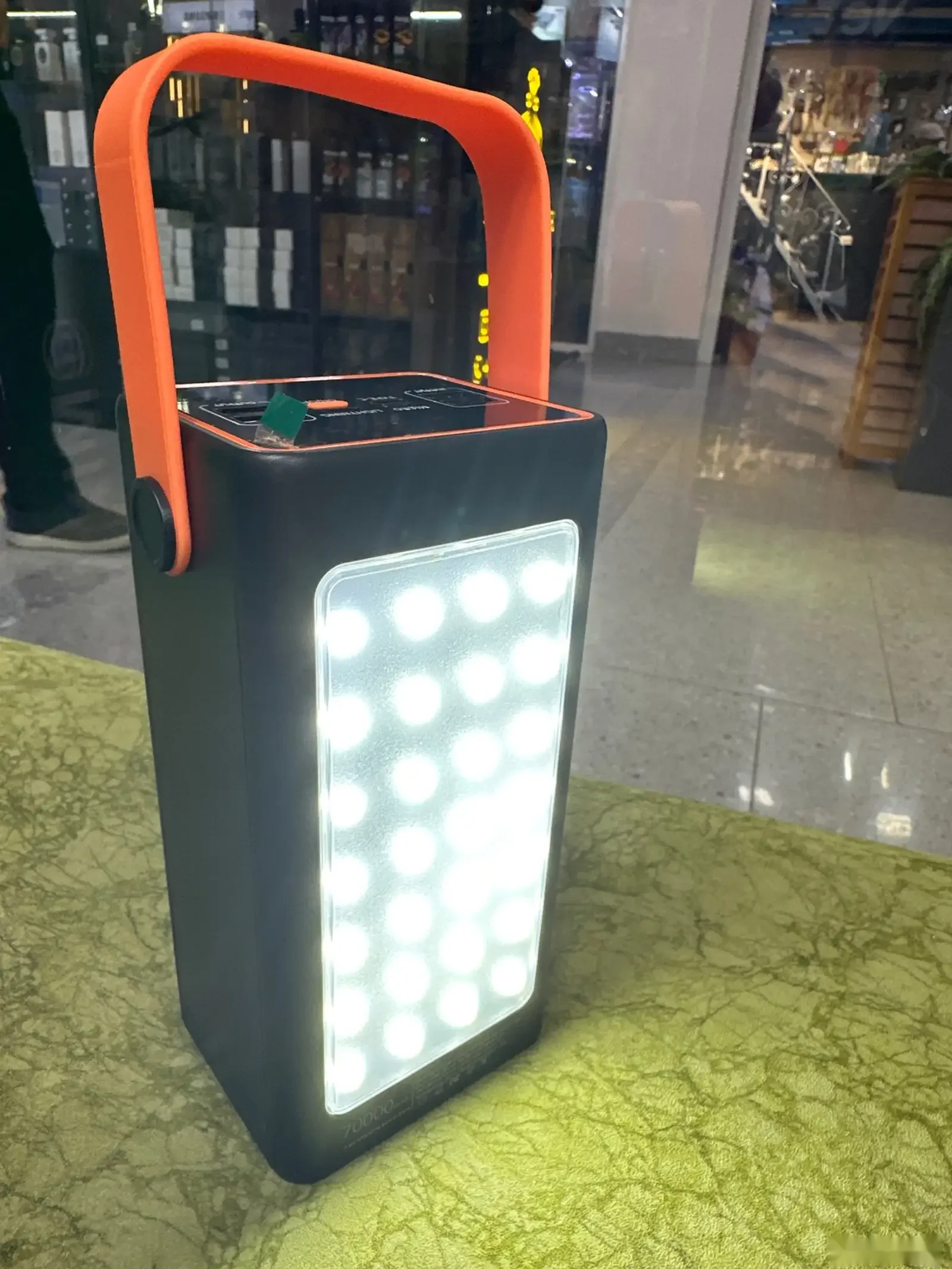 Внешний аккумулятор с фонариком Mars Powerbank 70000 mah — фото 2