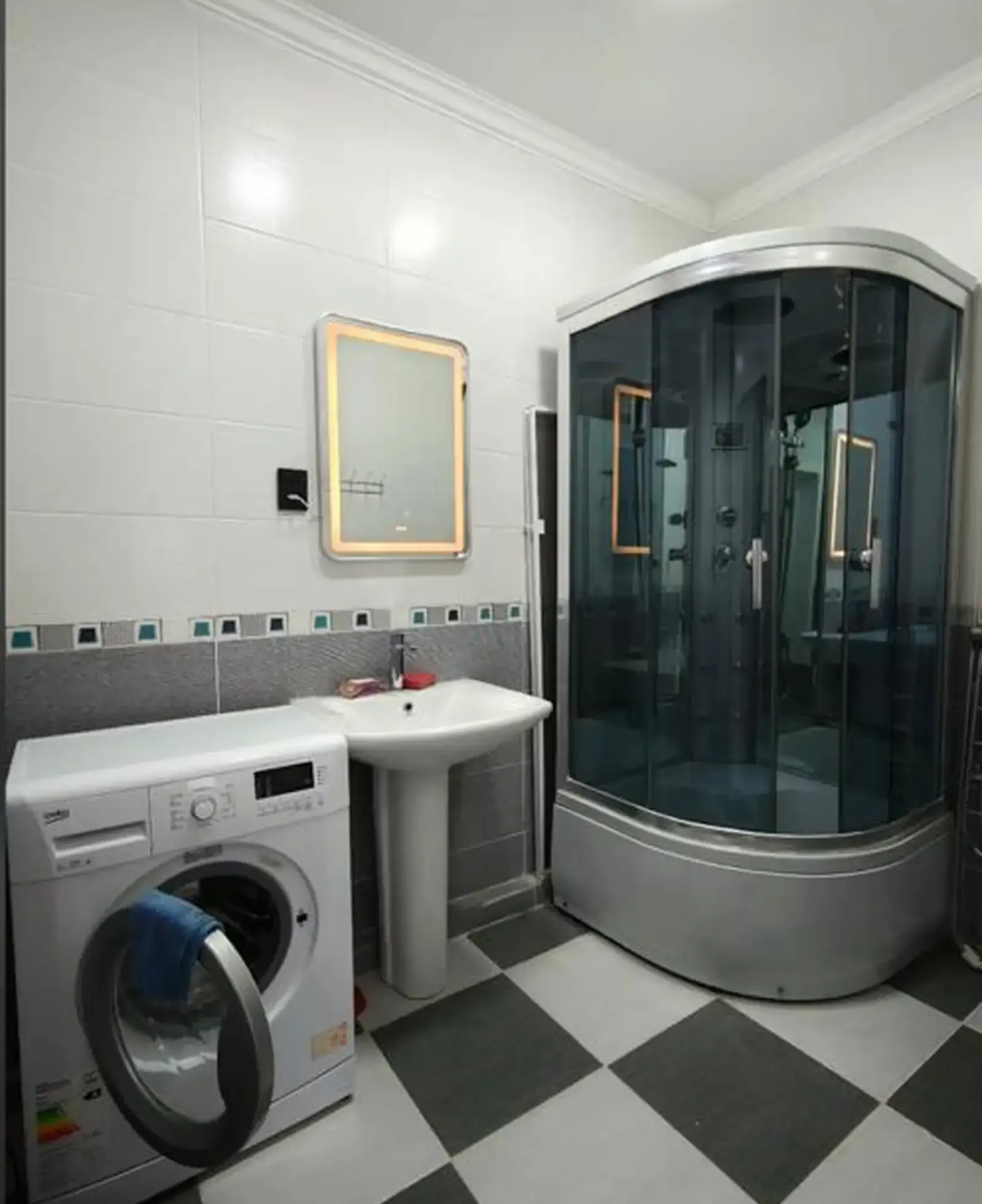 1-комн. квартира, 13 этаж, 50 м², Сомони