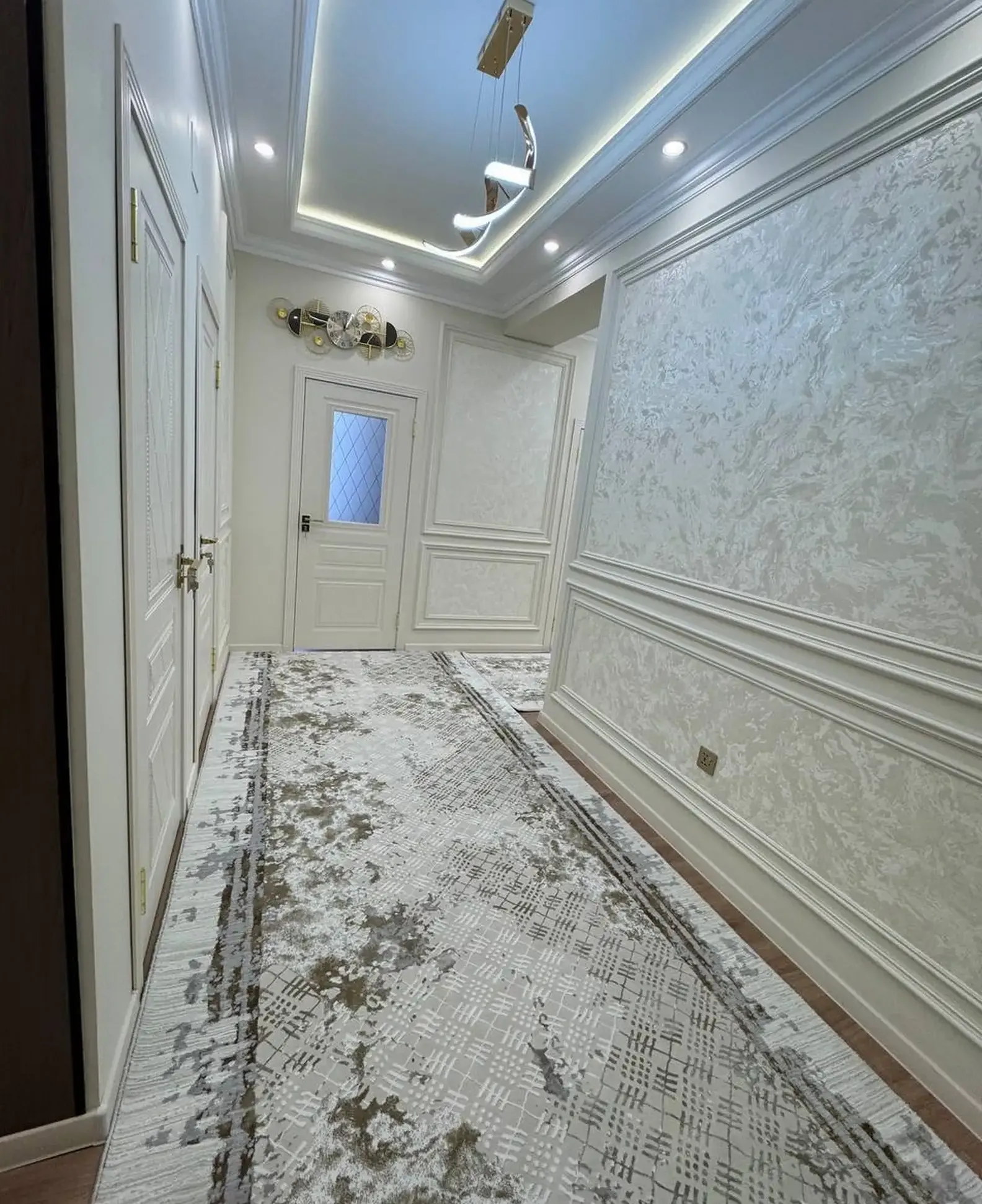 3-комн. квартира, 4 этаж, 93 м², н.Сино,кольцевой Профсоюз