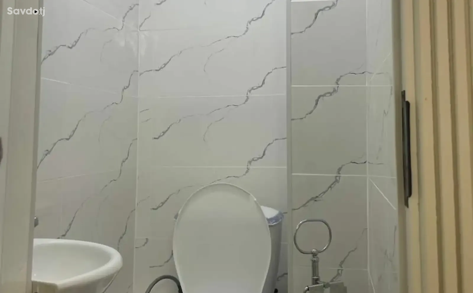 3-комн. квартира, 2 этаж, 68 м², Сино