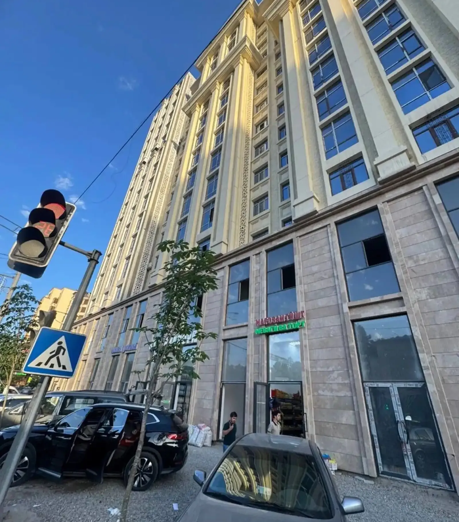 2-комн. квартира, 11 этаж, 73 м², Шохмансур