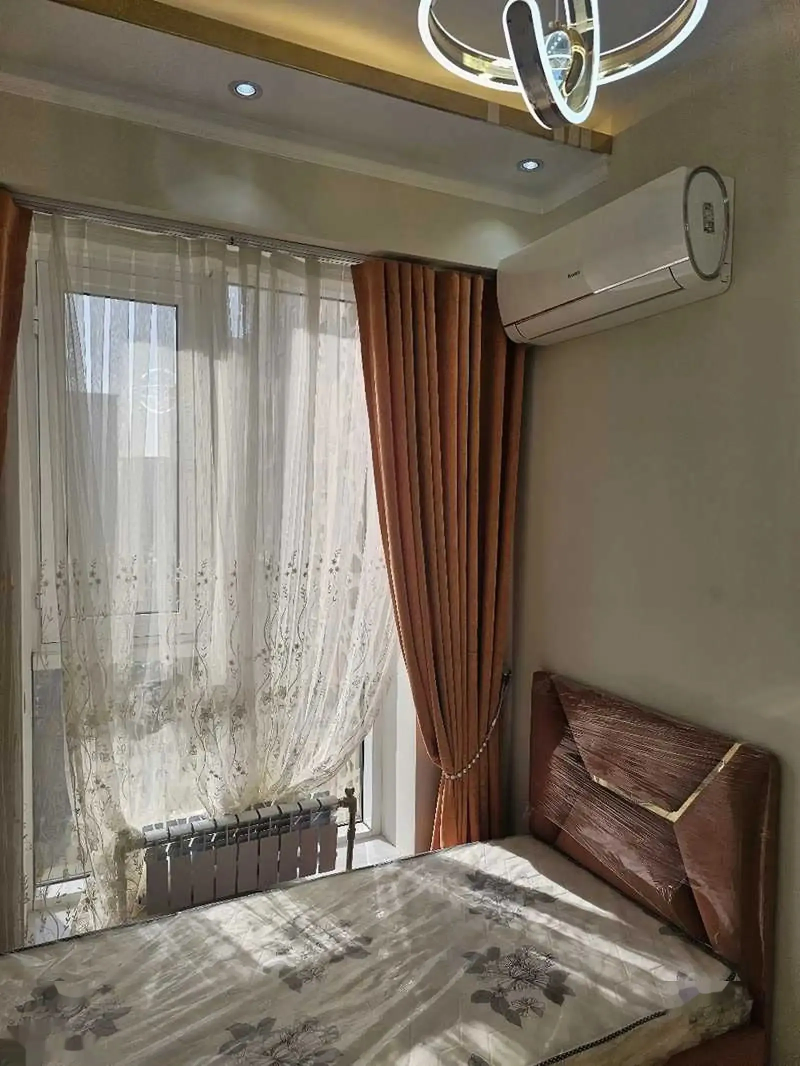 5-комн. квартира, 11 этаж, 163м², Шохмансур