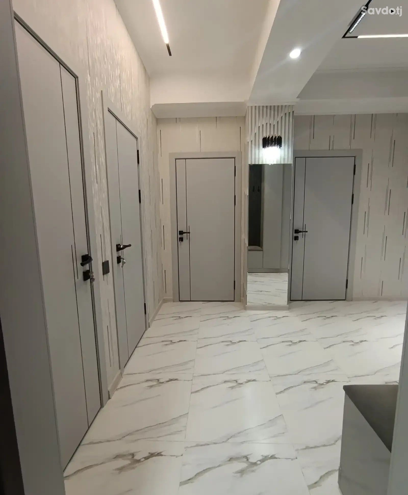 2-комн. квартира, 10 этаж, 61 м², Фирдавси