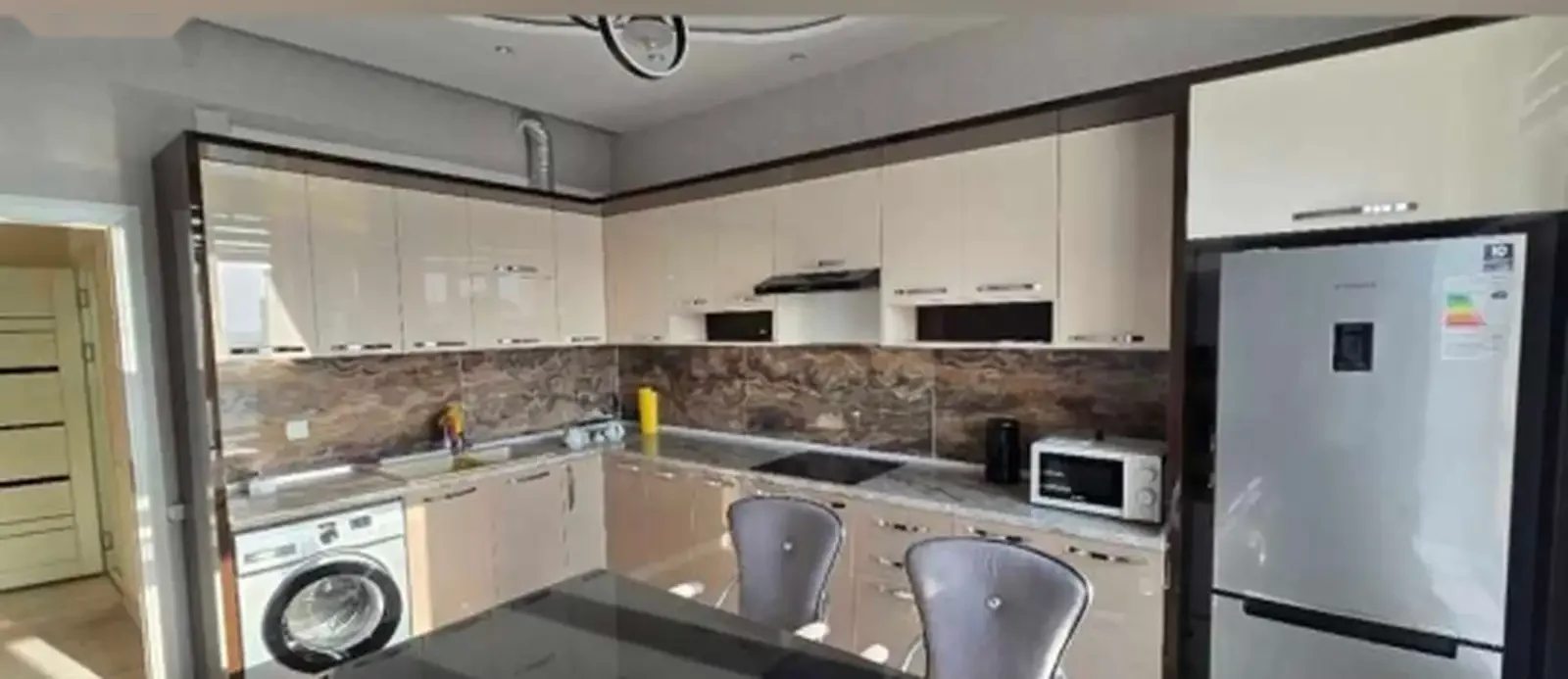2-комн. квартира, 11 этаж, 85м², книжный мир — фото 4