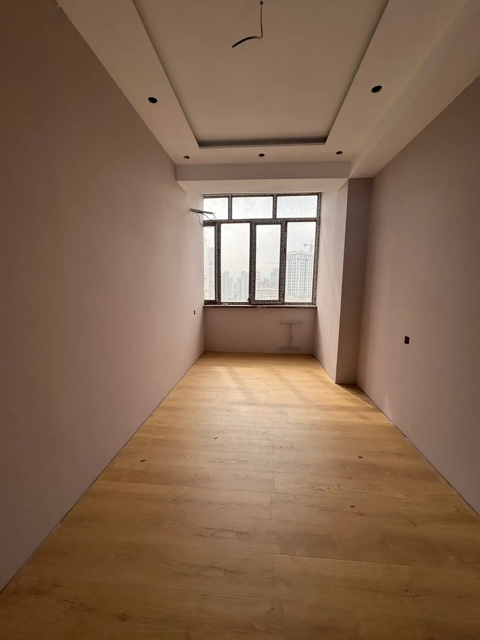 4-комн. квартира, 11 этаж, 107 м², Сомони, Славянский — фото 2