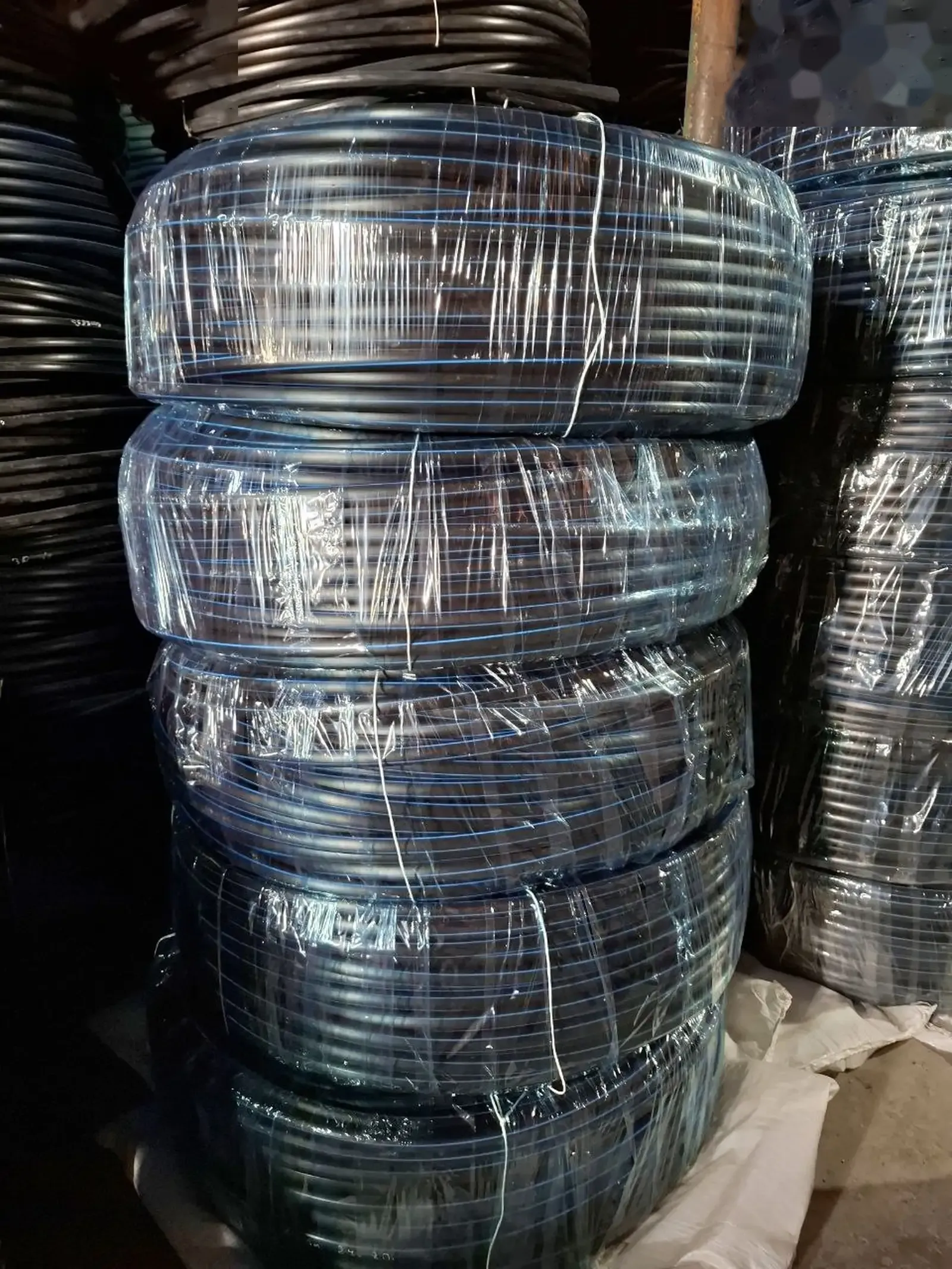 Труба полиэтиленновая D32мм