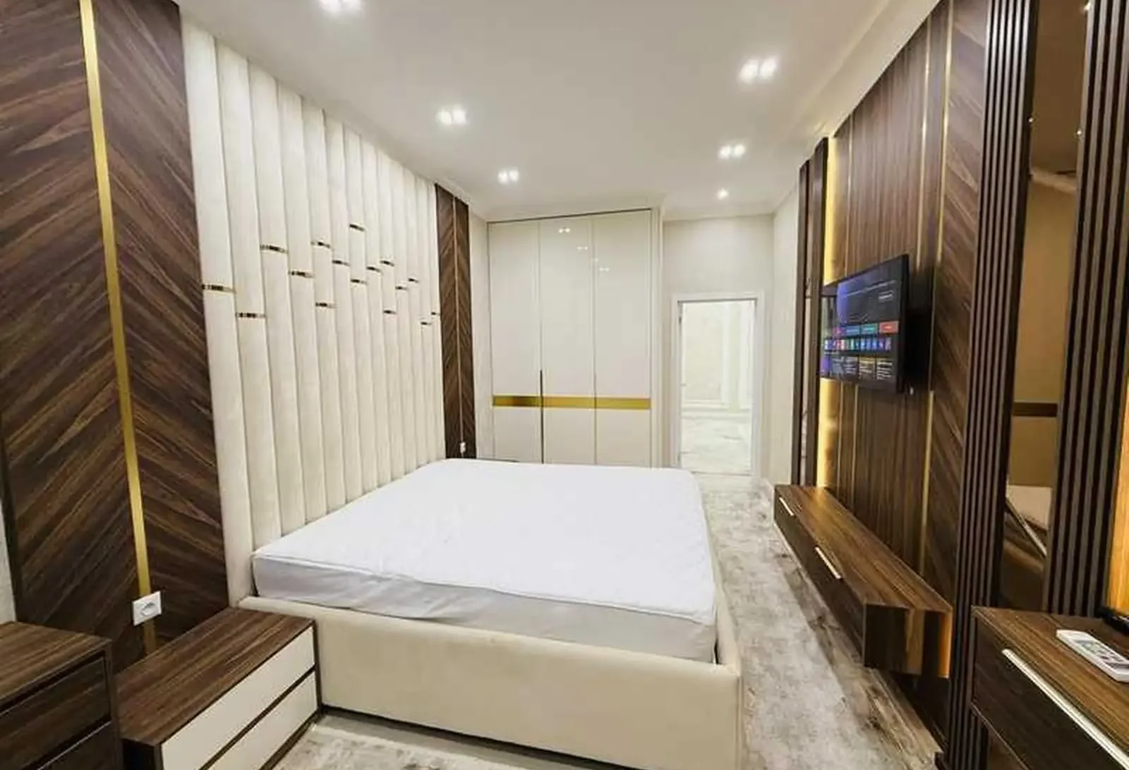 3-комн. квартира, 12 этаж, 110м², Сино 112 мкр — фото 5