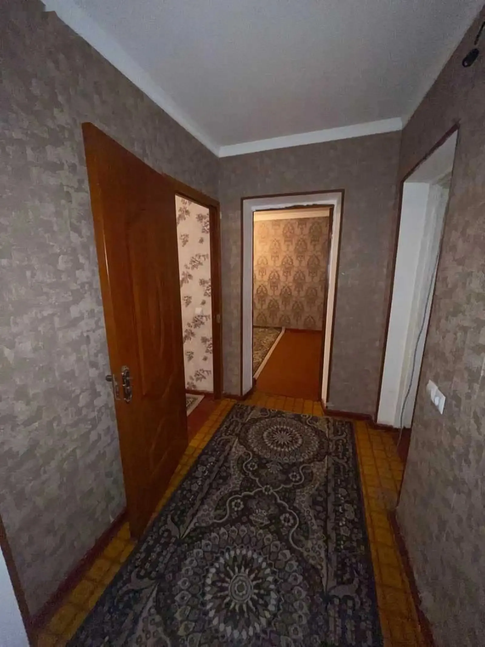 2-комн. квартира, 2 этаж, 44м², Сино, Маяковский, пеши парки Мираренко