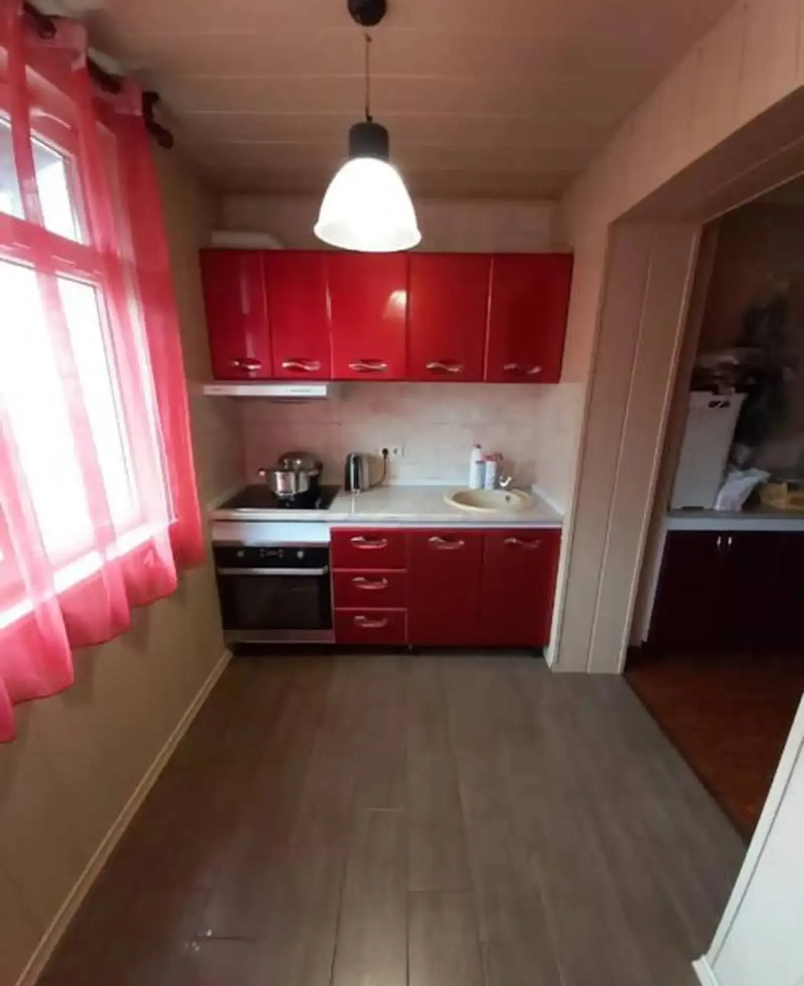 2-комн. квартира, 2 этаж, 60м², Фаровон 32 мкр