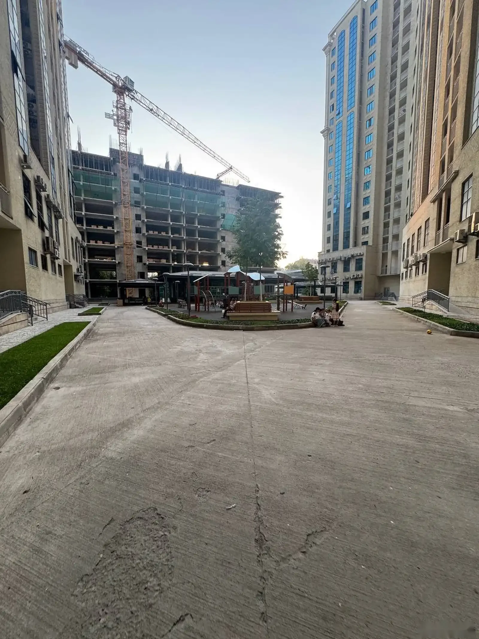 3-комн. квартира, 7 этаж, 135 м², Исмоили сомони,Овир,Доми Ёвар — фото 3