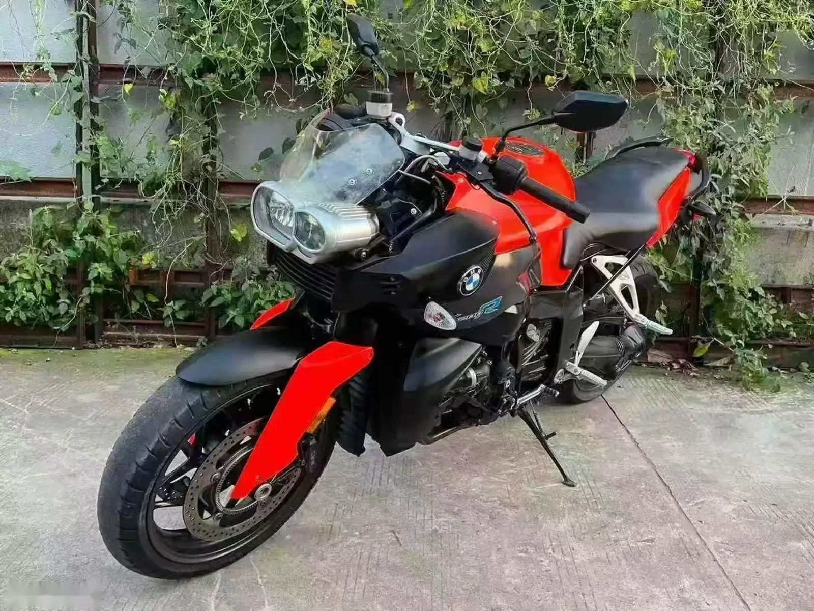 Мотоцикл BMW K1200R — фото 2