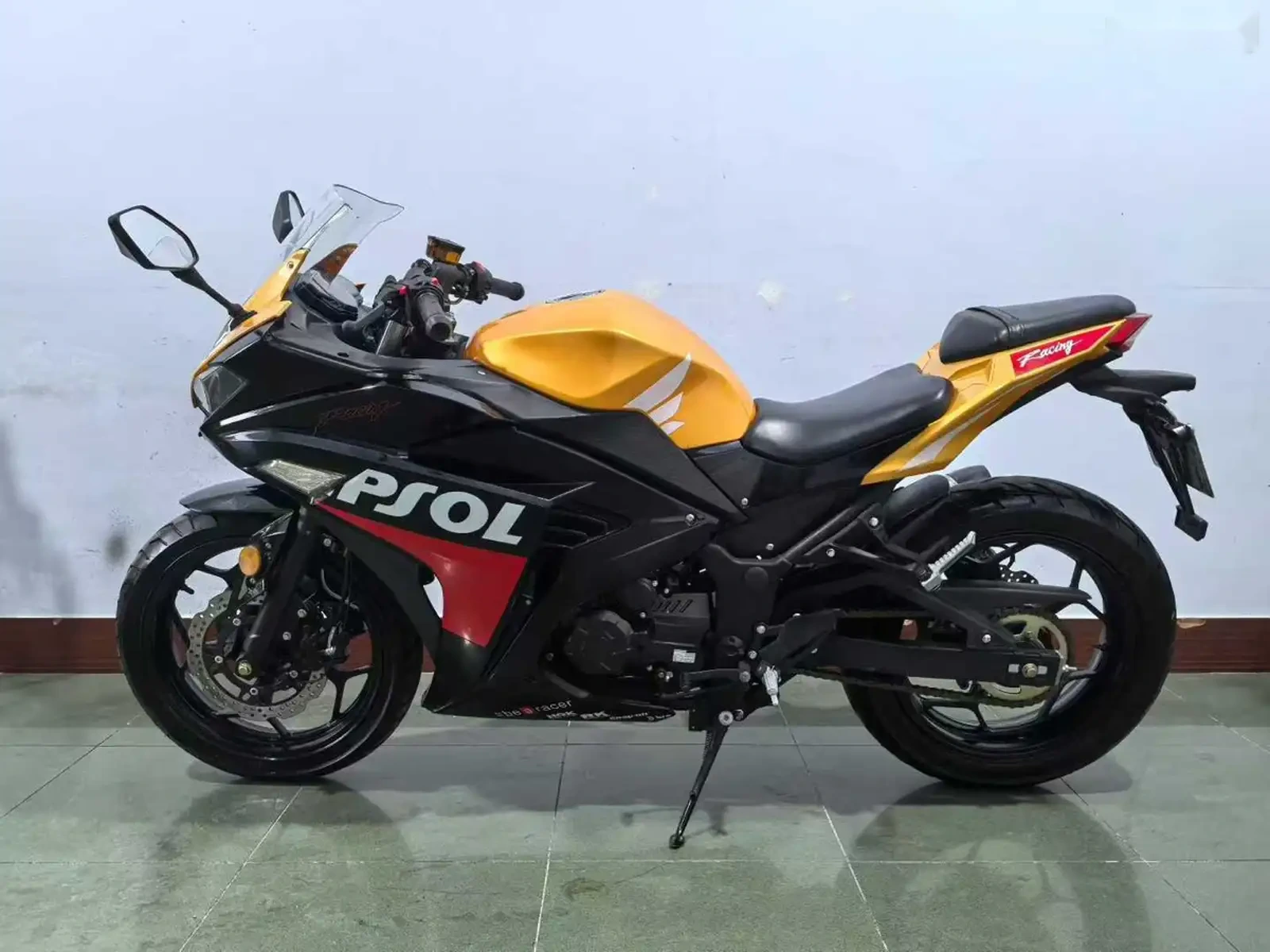 Мотоцикл Honda cbr 250 на заказ — фото 2