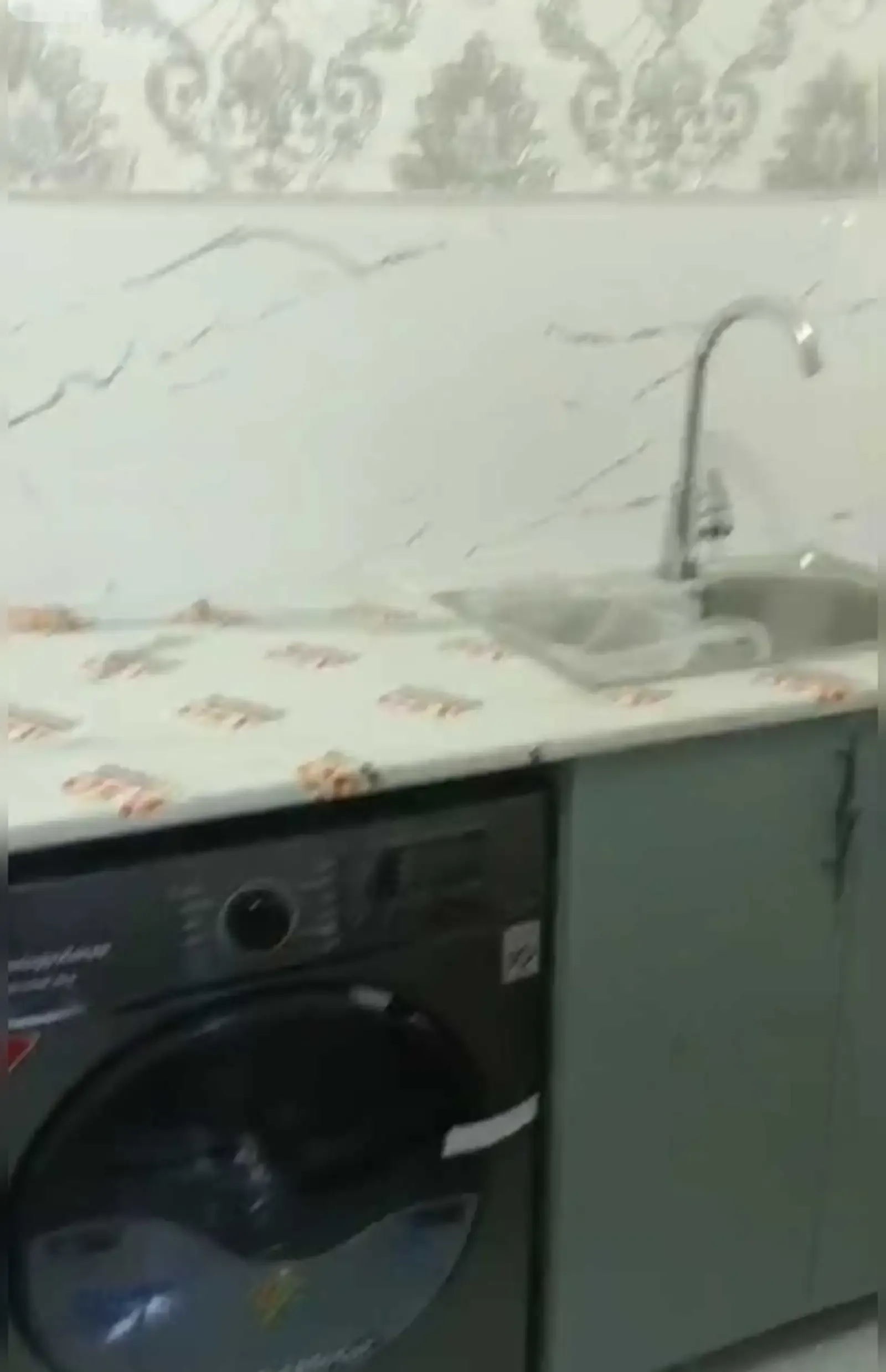 2-комн. квартира, 2 этаж, 64м², фирдавси