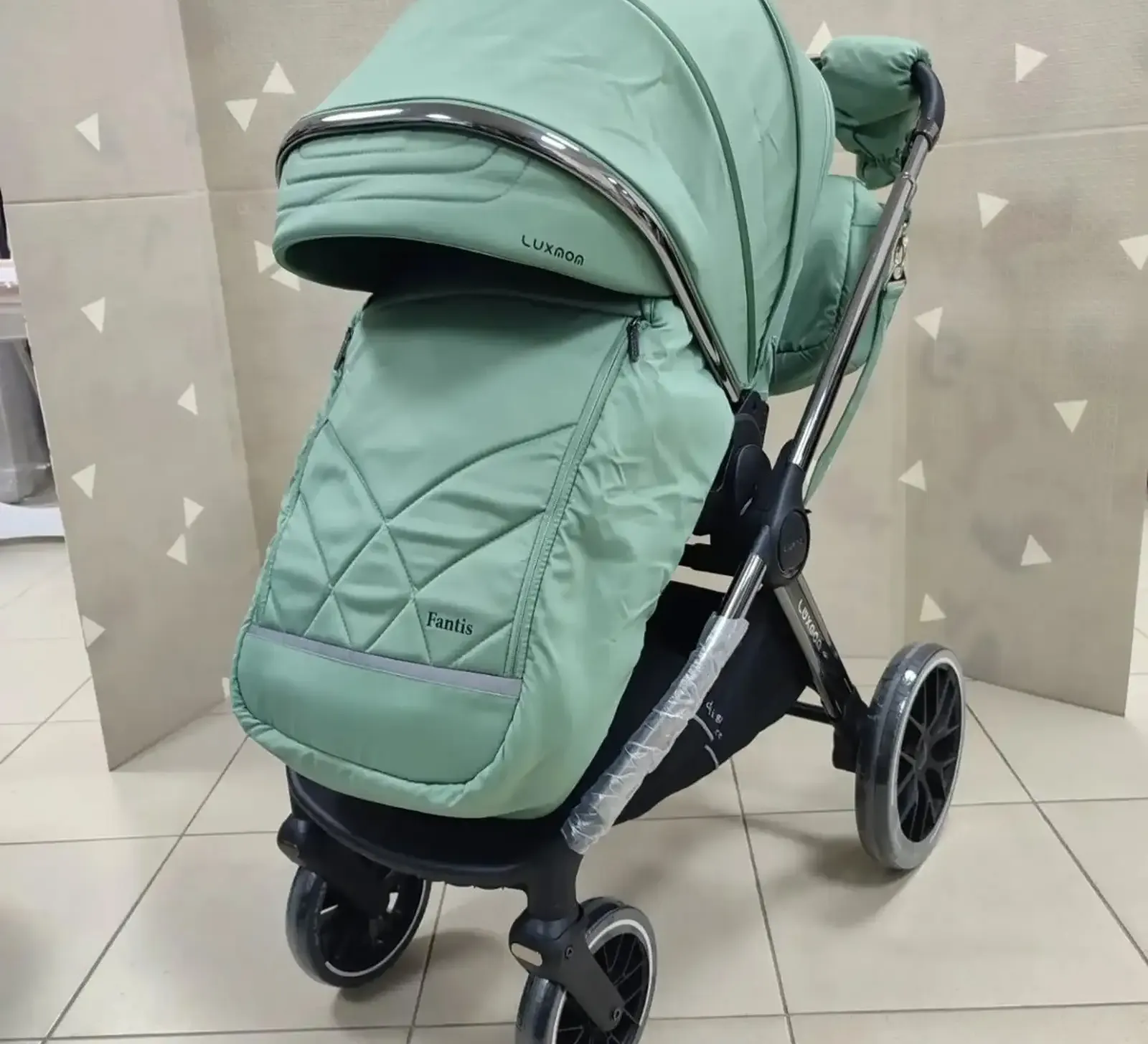 Прогулочная коляска 3в1 Kidilo