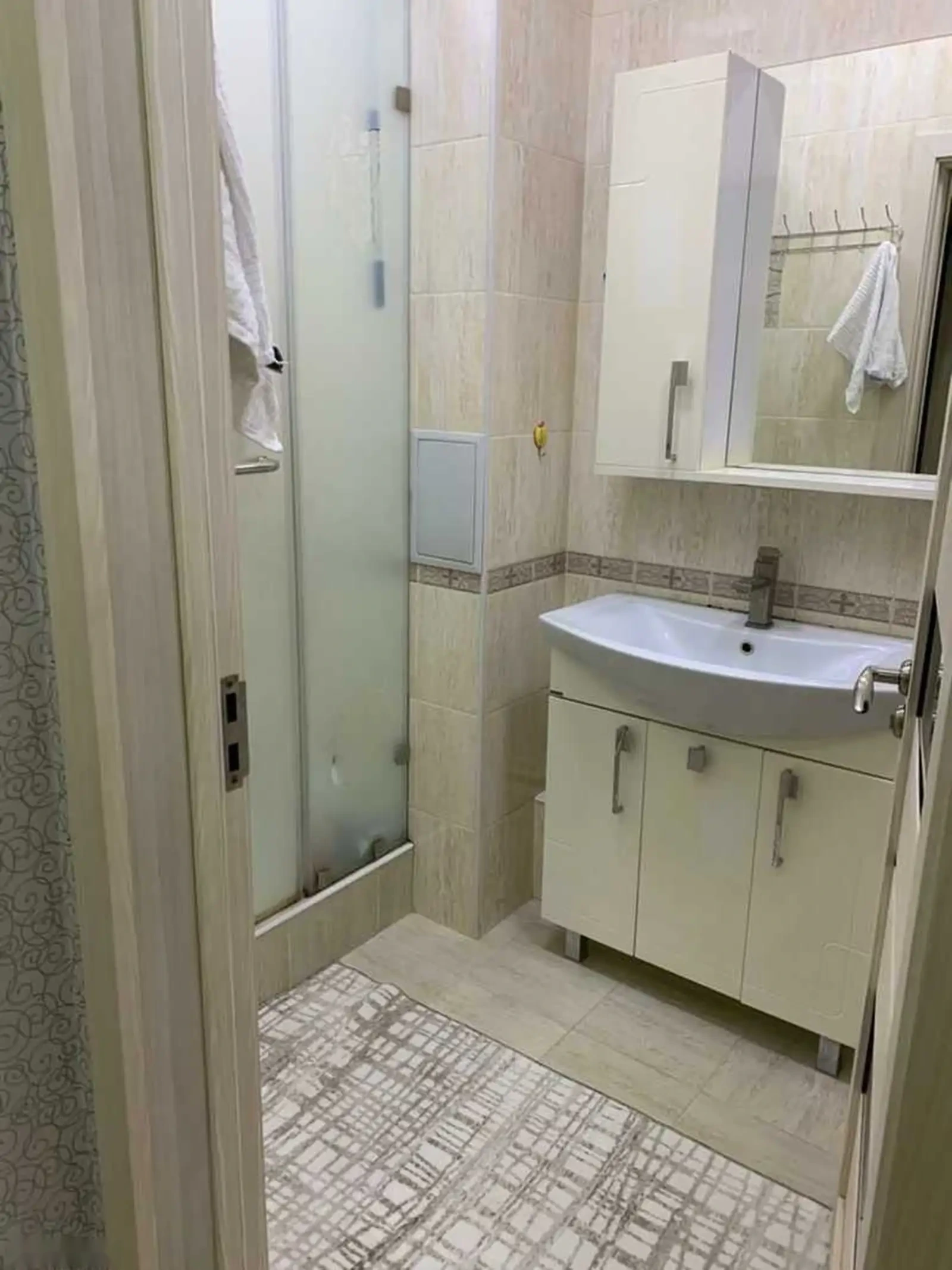 2-комн. квартира, 5 этаж, 45м², славянский — фото 4
