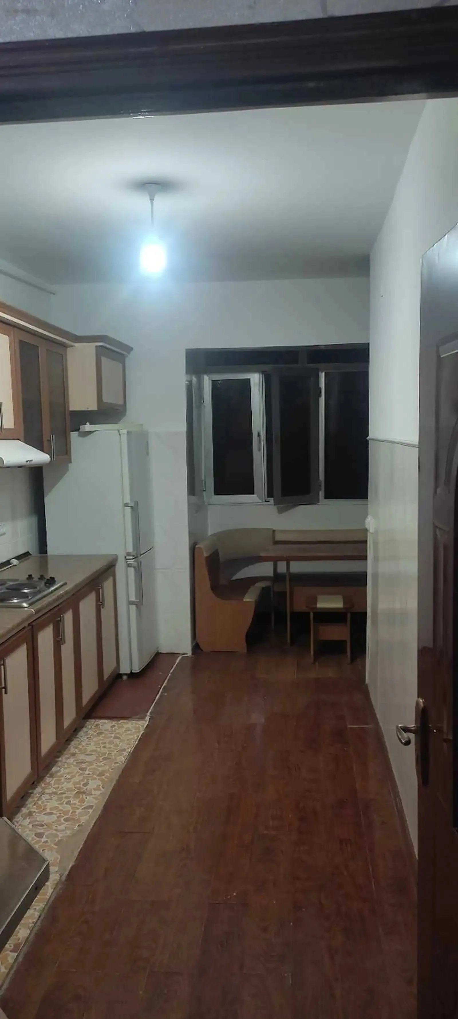 3-комн. квартира, 1 этаж, 70м², Сино