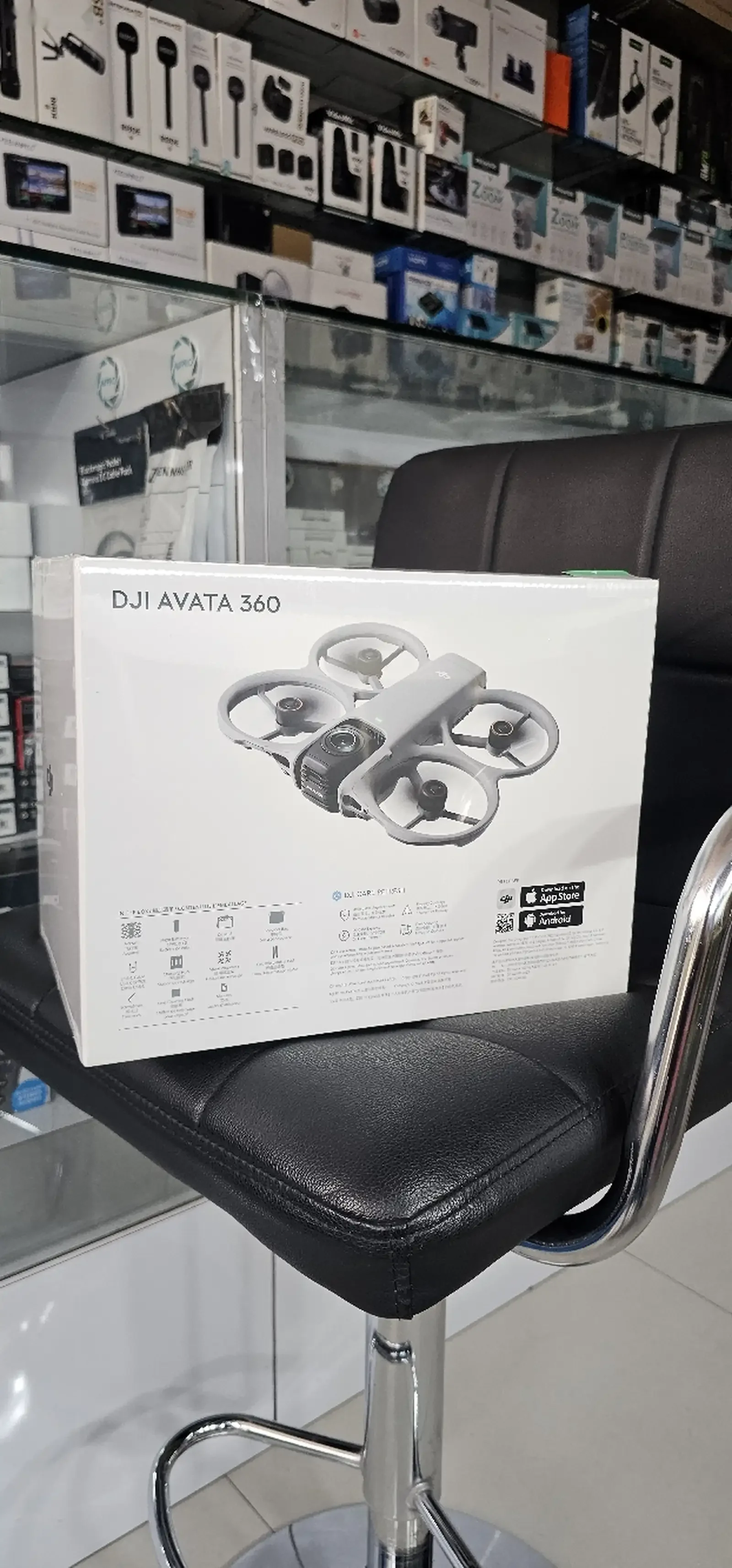 Квадрокоптер DJI Avata 360 Fly More Combo — фото 2