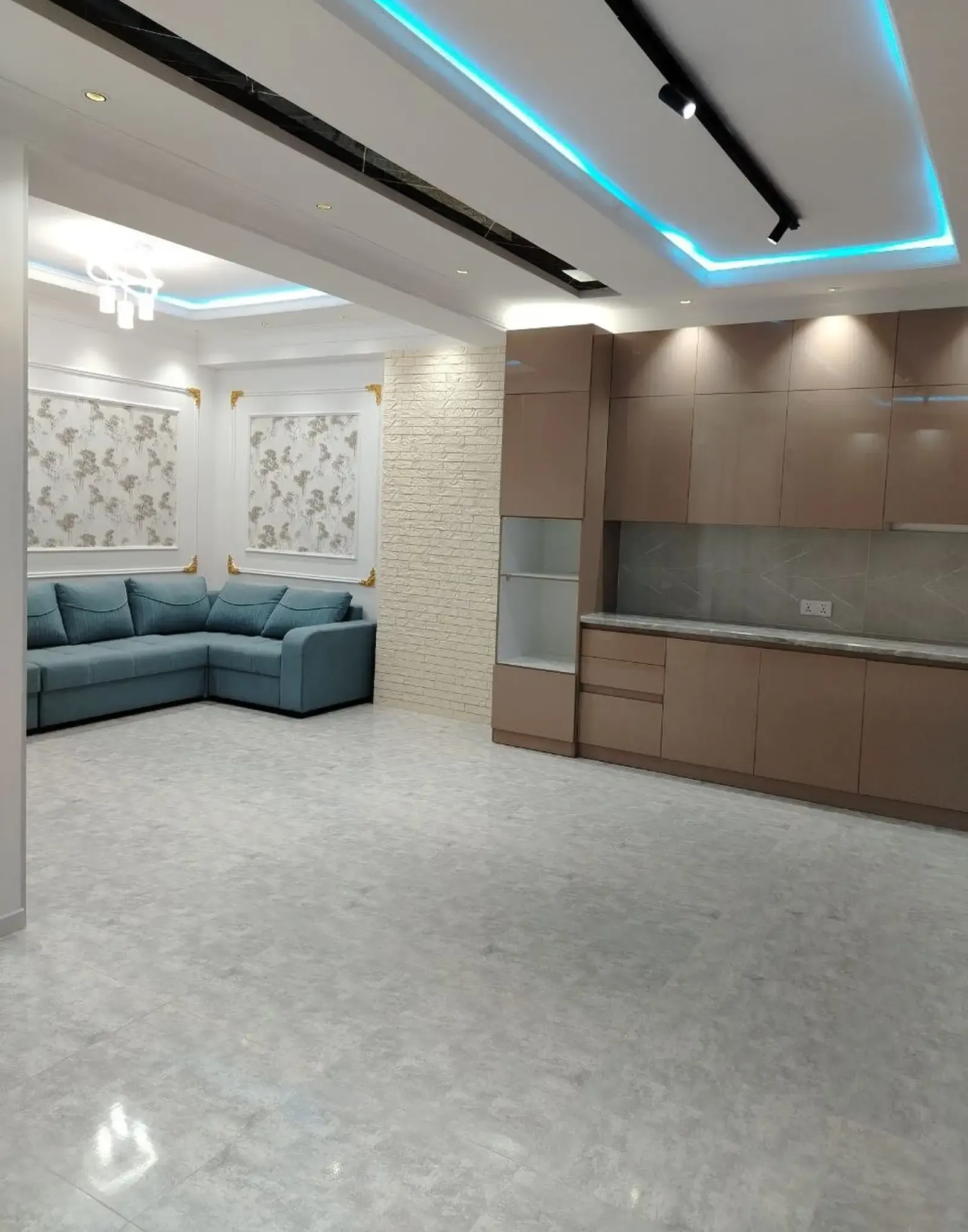 3-комн. квартира, 4 этаж, 89 м², Сино