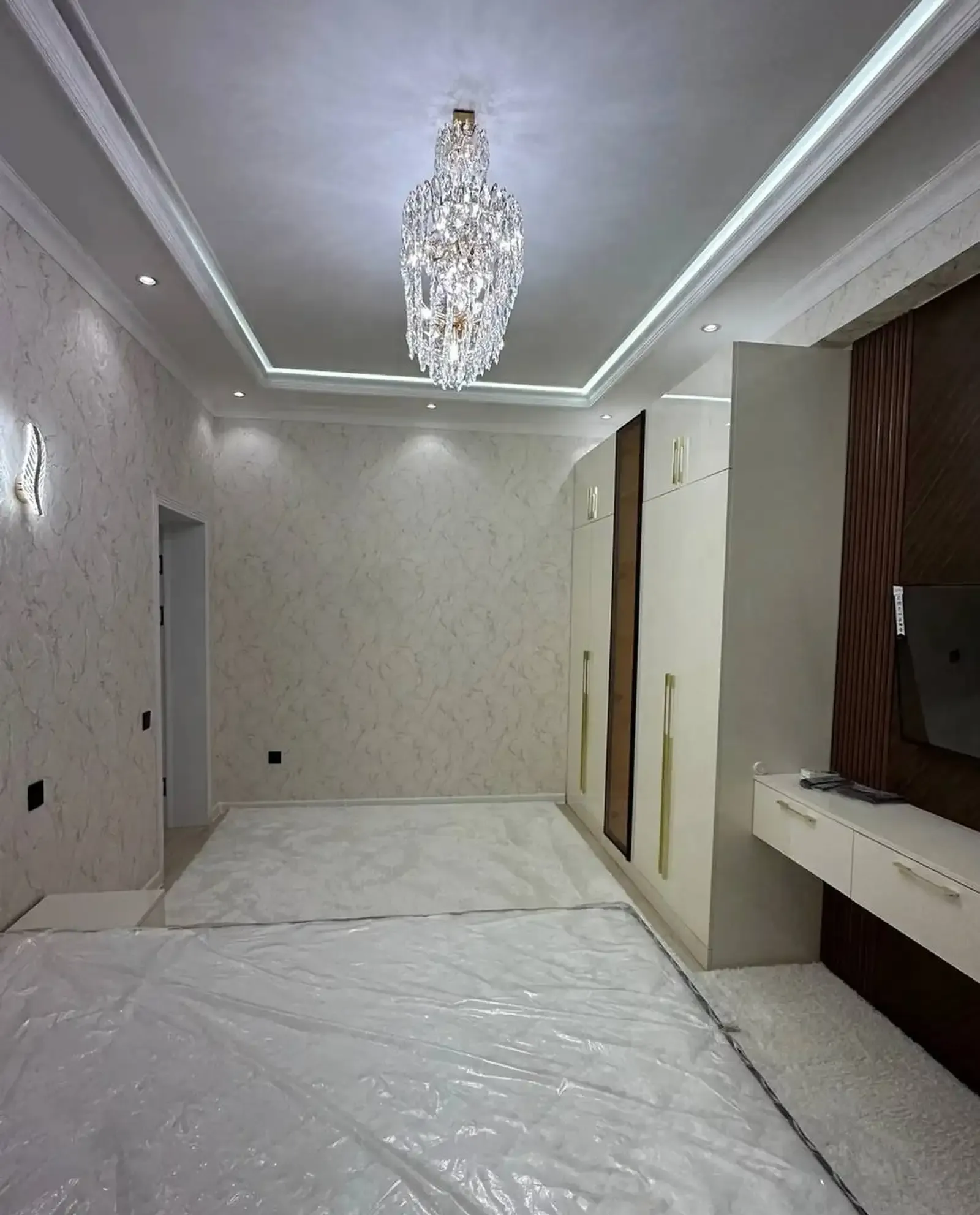 3-комн. квартира, 5 этаж, 92 м², Сино 104мкр конечка маршрут 37