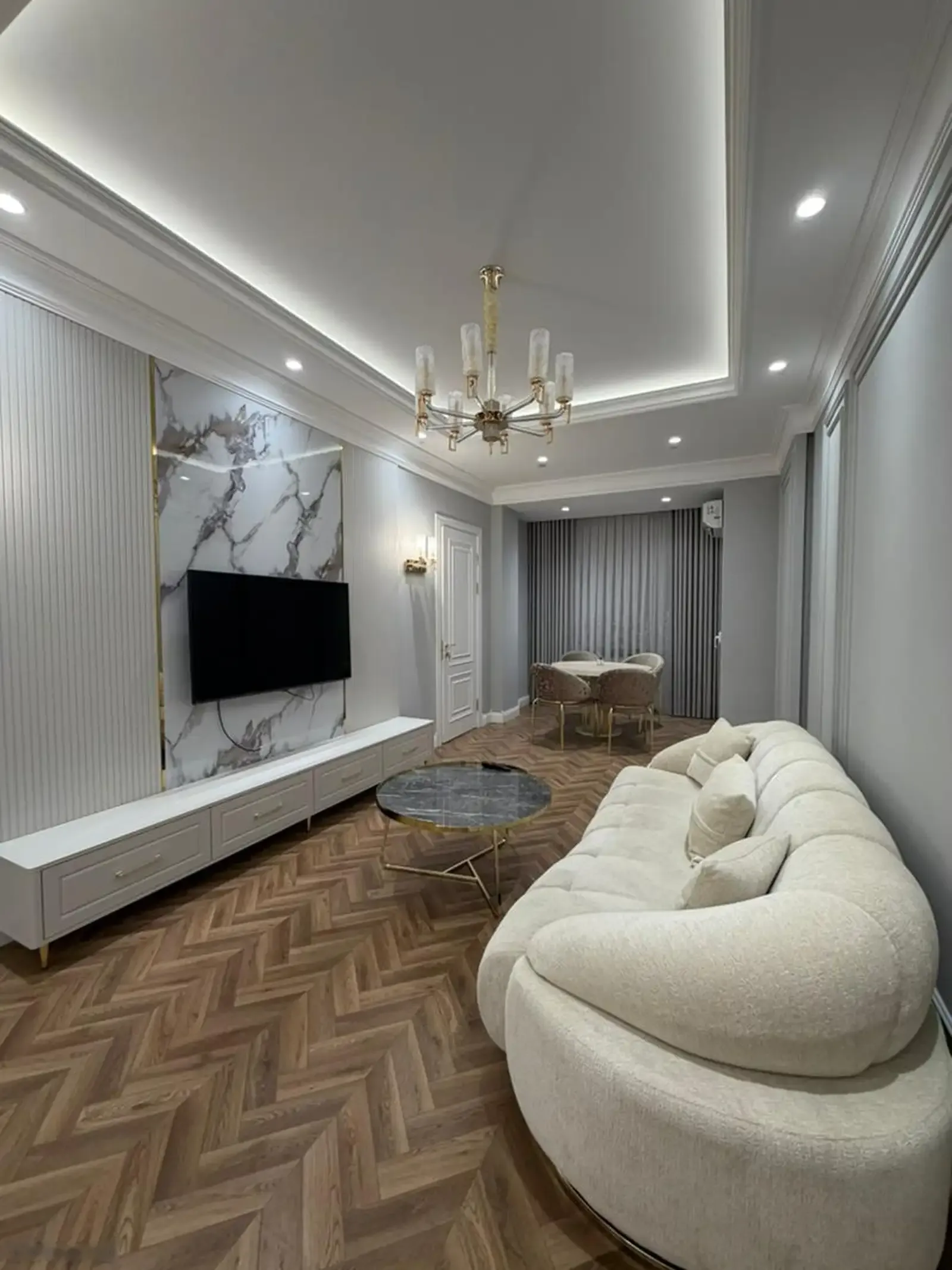 2-комн. квартира, 6 этаж, 92м², Сафо, белый городок