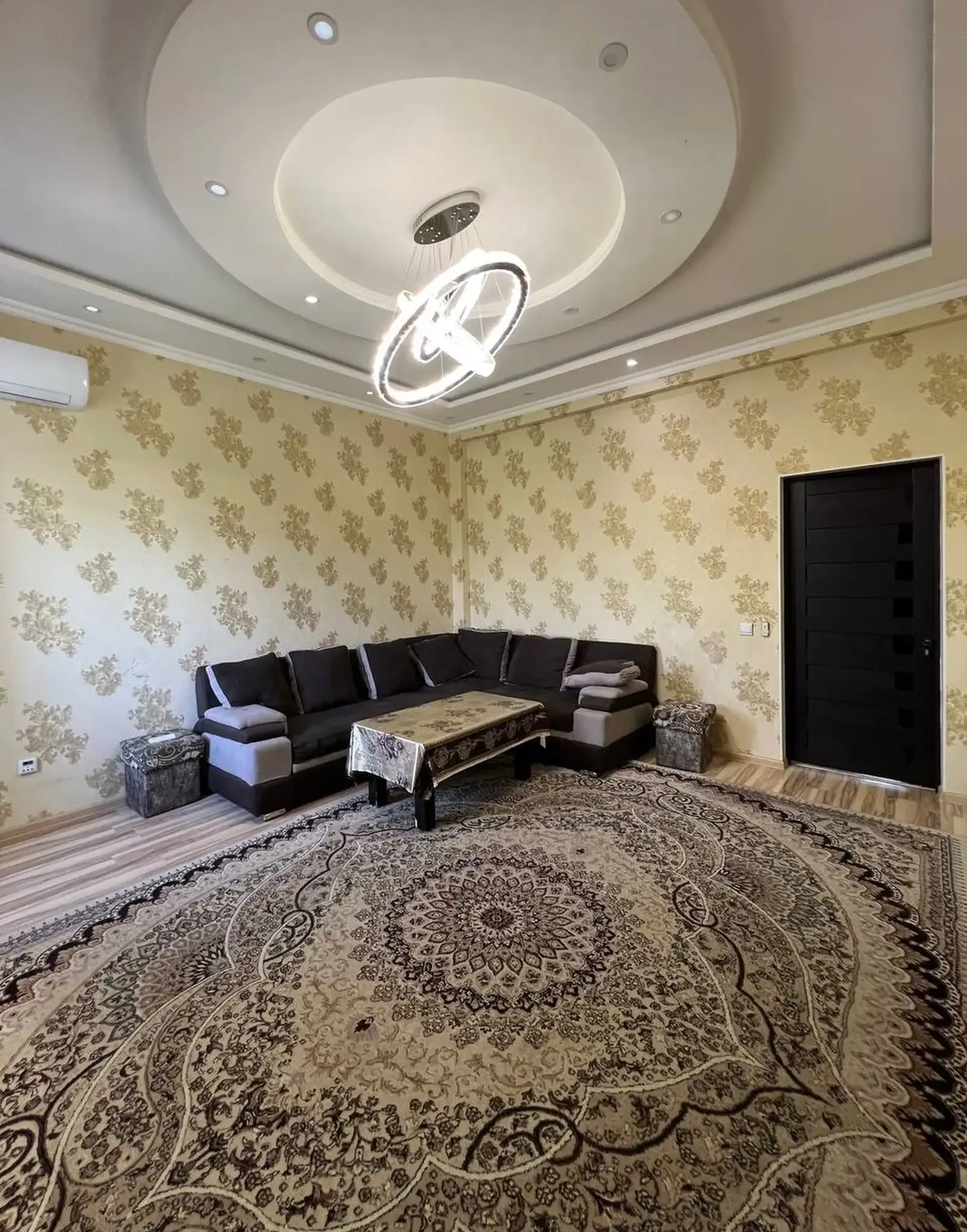 2-комн. квартира, 9 этаж, 57 м², Исмоили Сомони