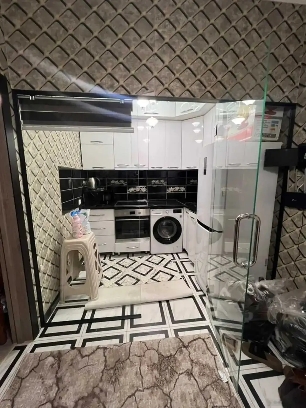 2-комн. квартира, 10 этаж, 65м², Сомони