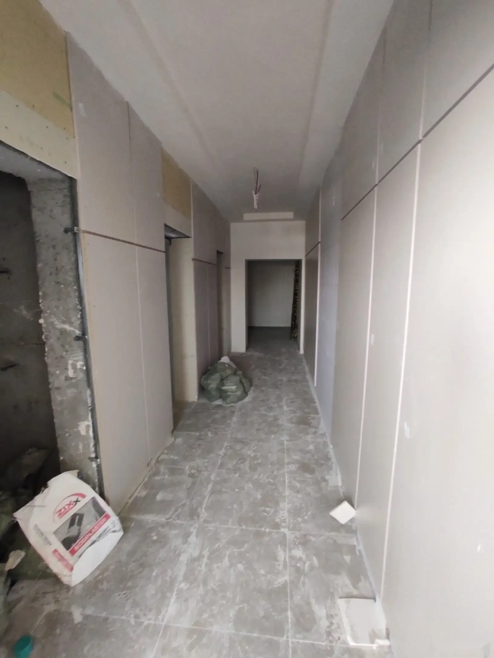 2-комн. квартира, 15 этаж, 76 м², Сомони — фото 3