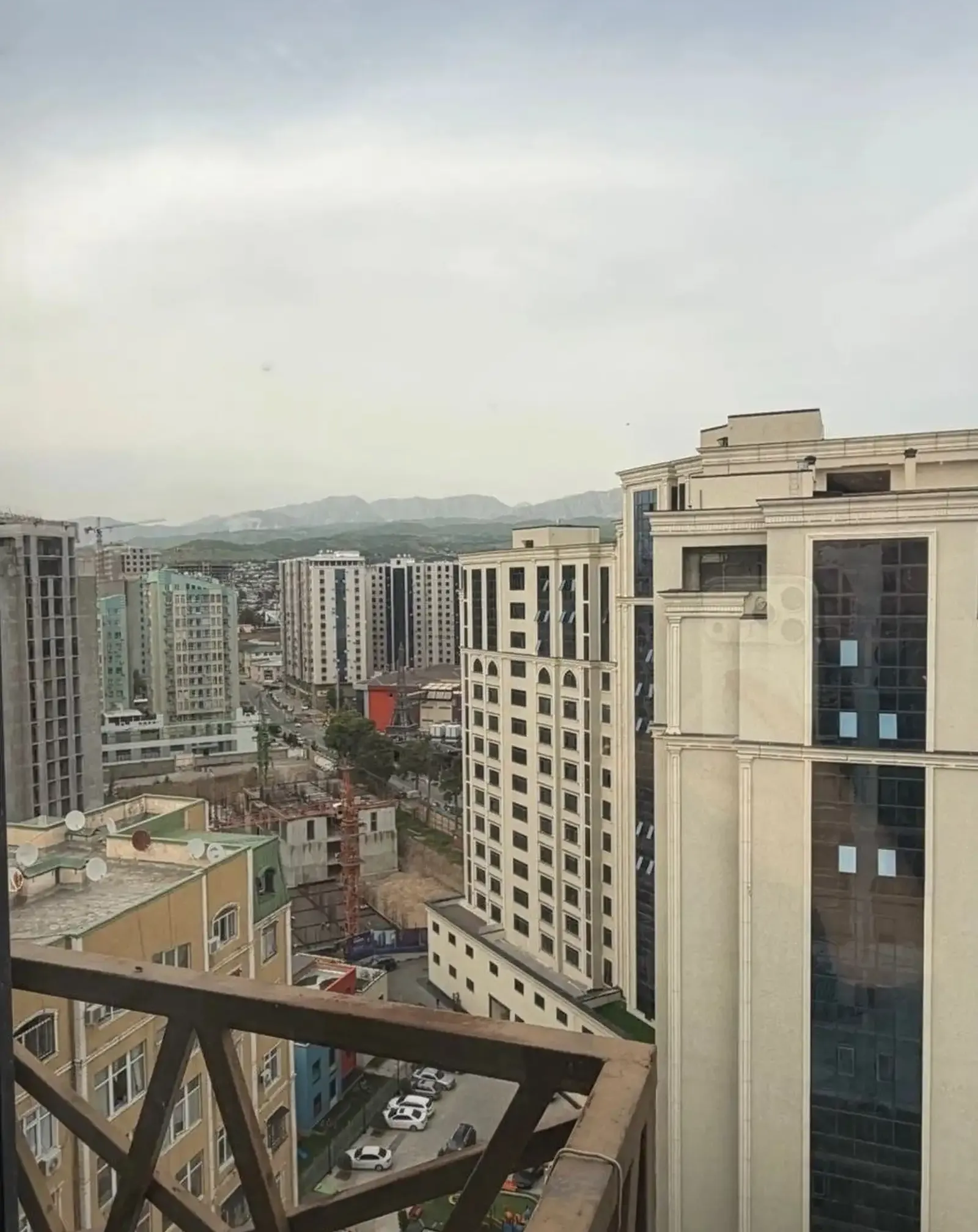 3-комн. квартира, 16 этаж, 96 м², Сомони Ашан
