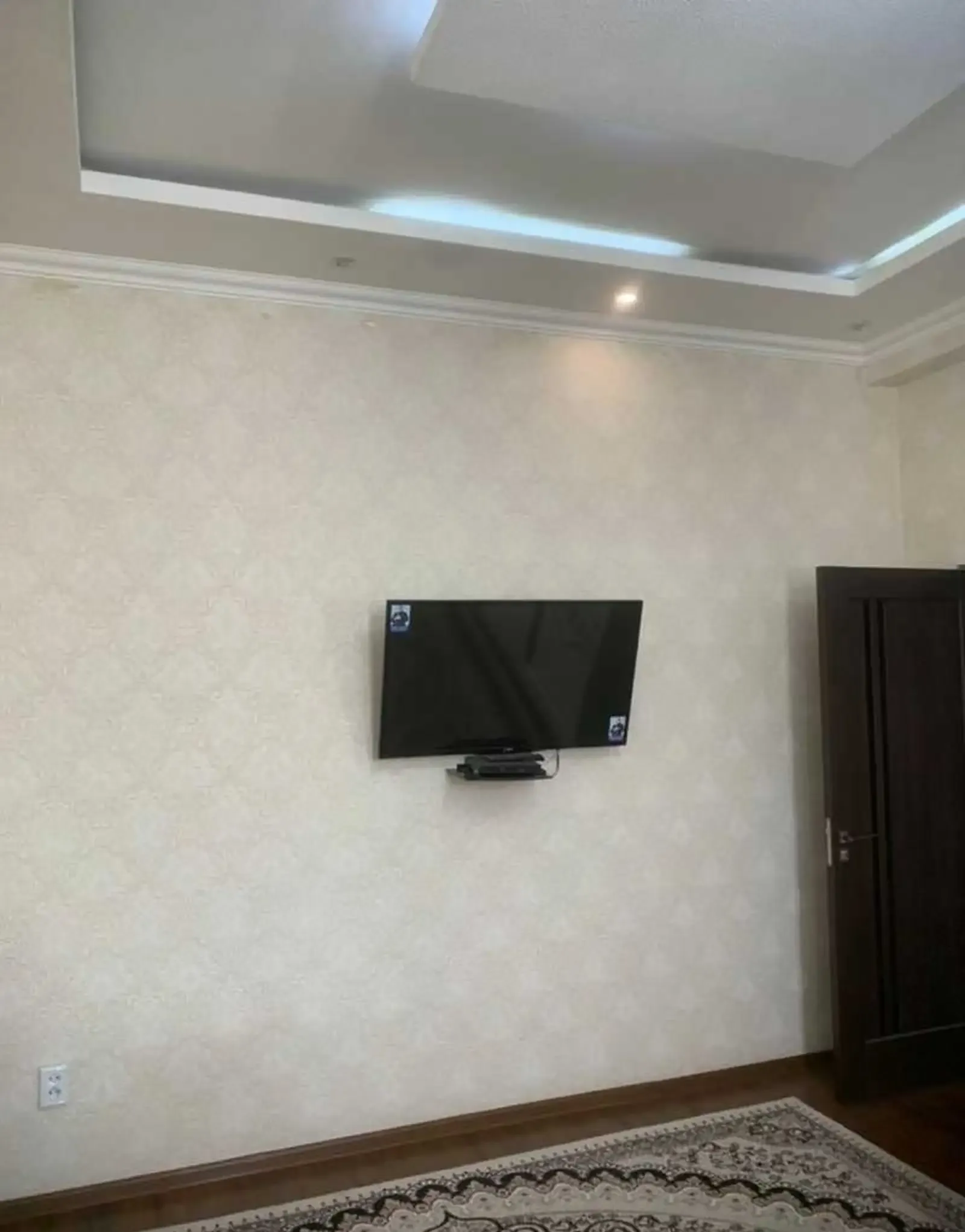 2-комн. квартира, 12 этаж, 55м², Зарнисор