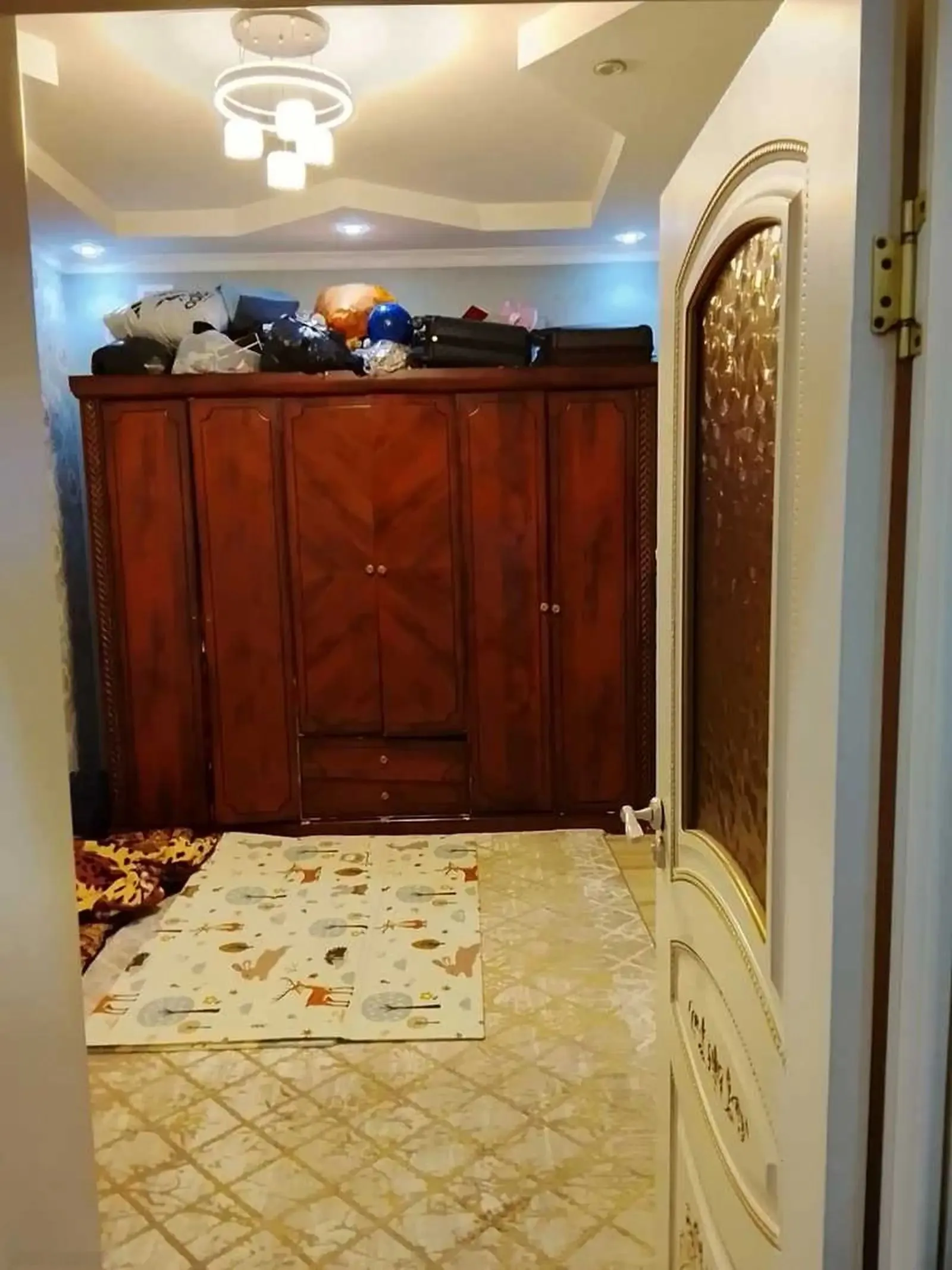 3-комн. квартира, 2 этаж, 88м², Зарафшон