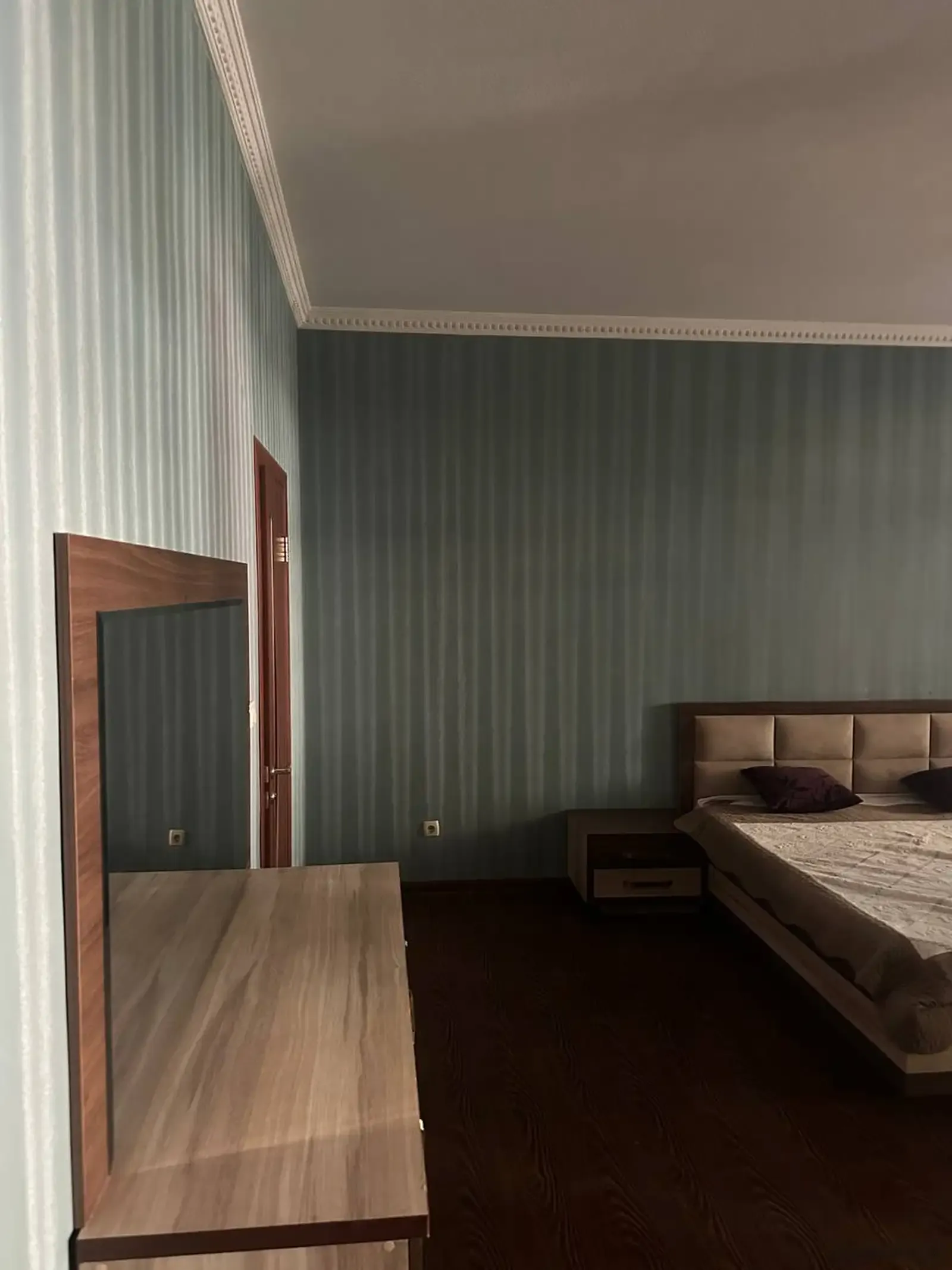 3-комн. квартира, 2 этаж, 203м², Дом печати