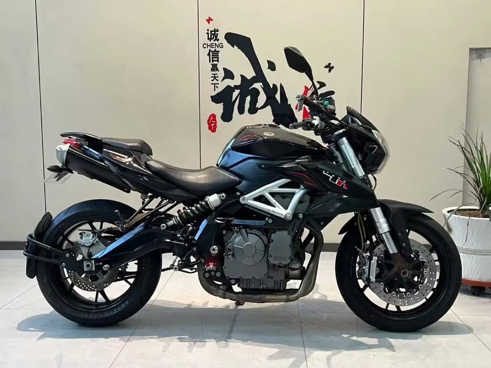 Мотоцикл Kawasaki — фото 2